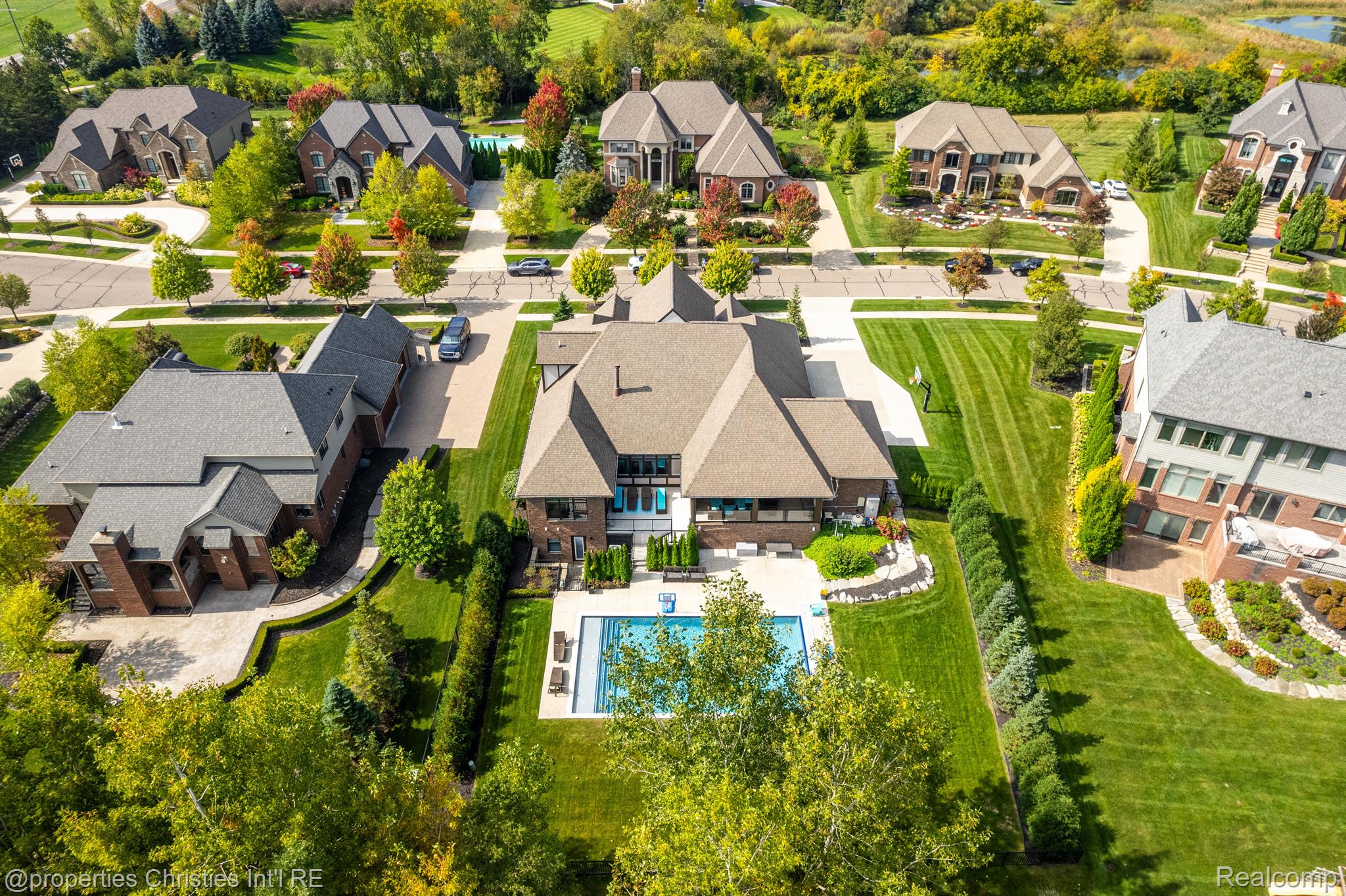 20796 RICHMOND Drive