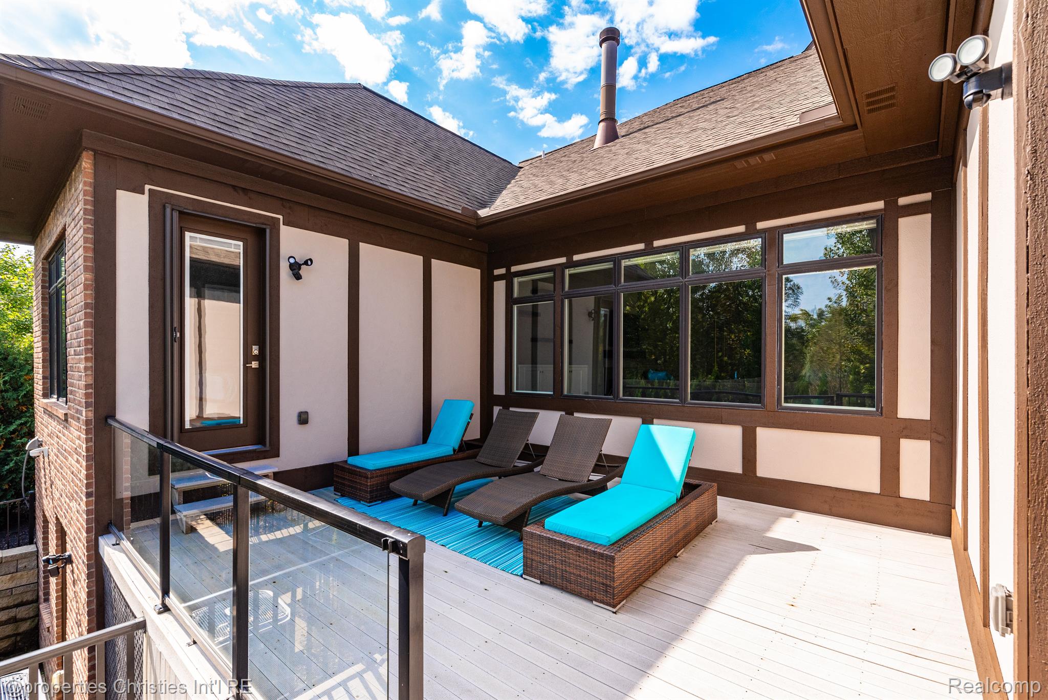 20796 RICHMOND Drive