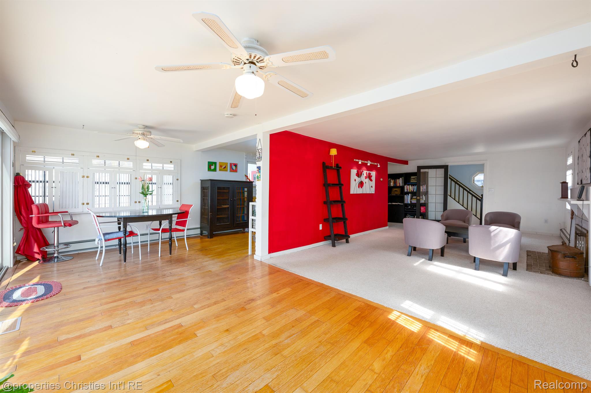 555 E SHORE Drive