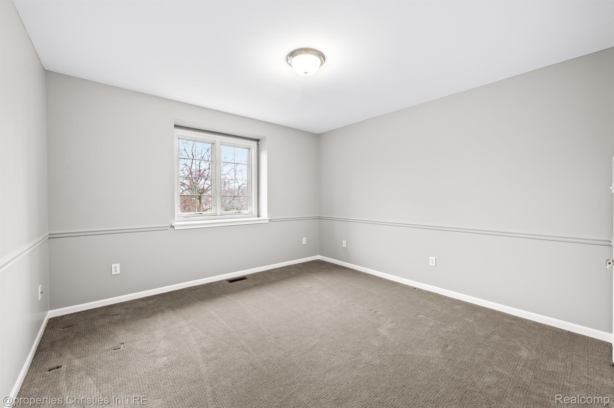 22257 HAZELTON Court