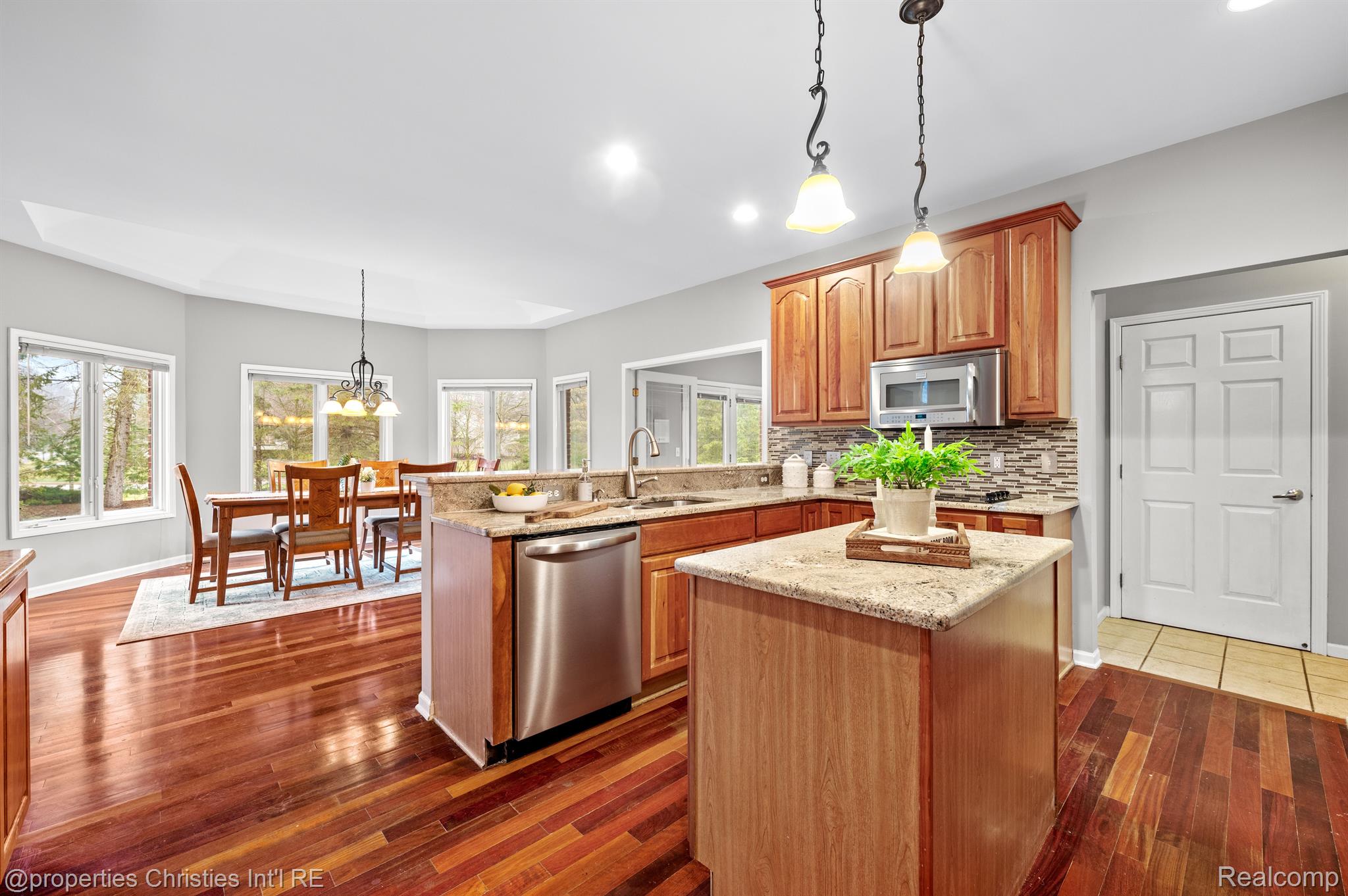 22257 HAZELTON Court
