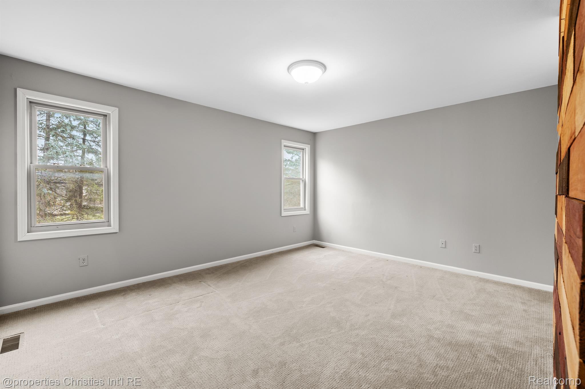 22257 HAZELTON Court