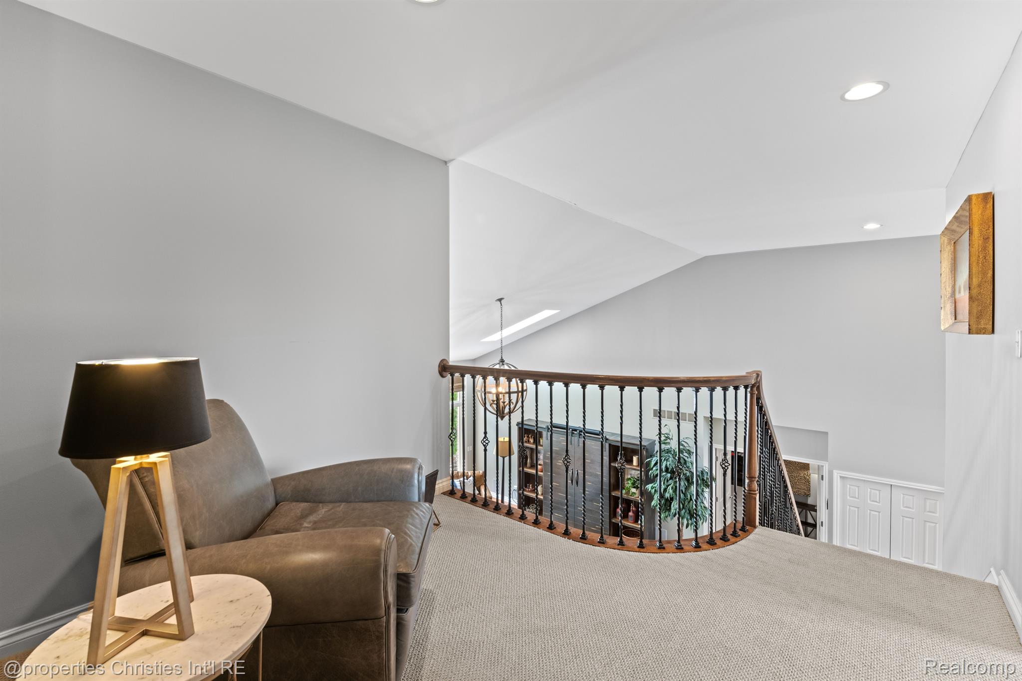 48415 BINGHAMPTON Drive