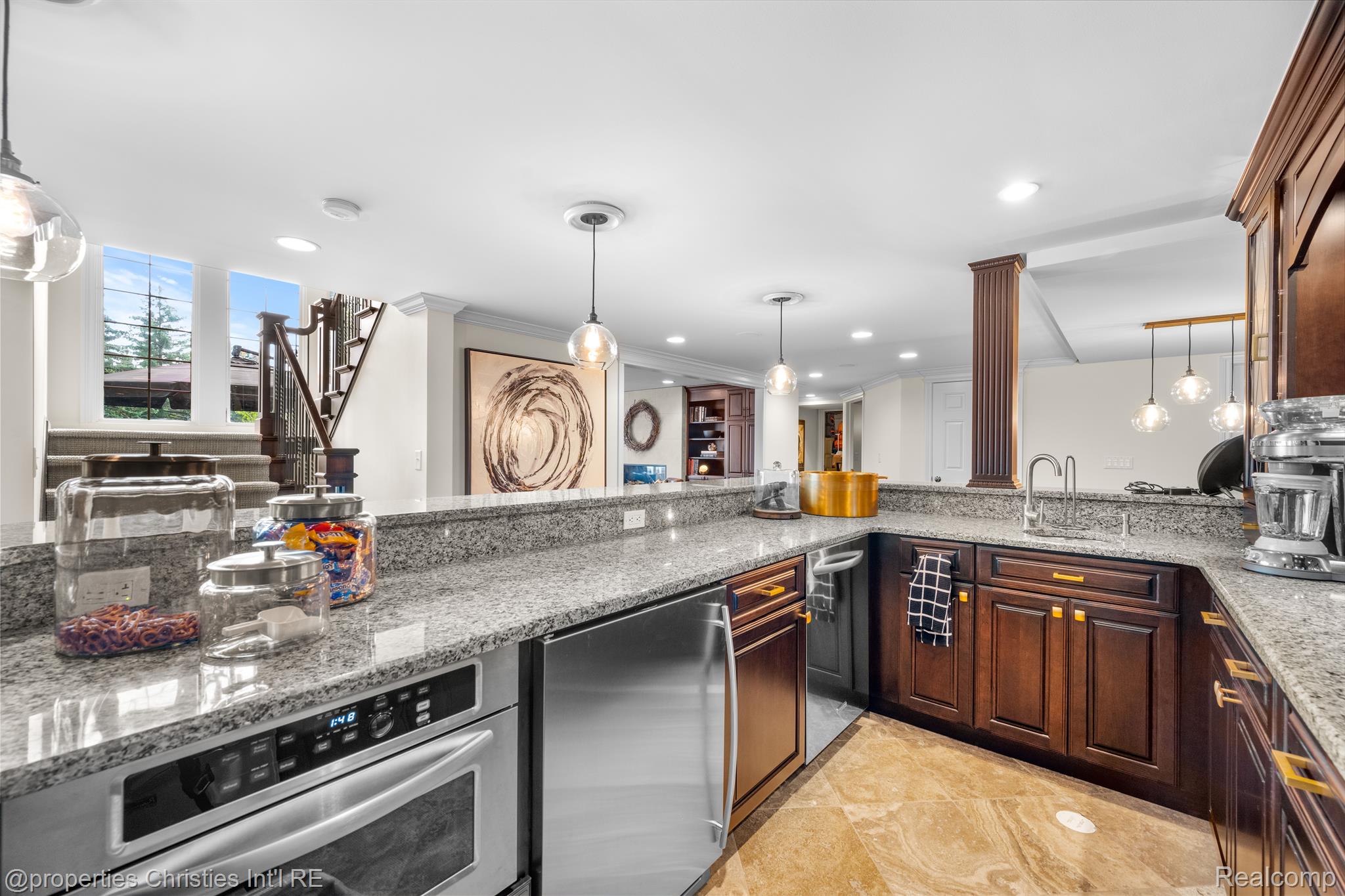 47605 BELLAGIO Drive