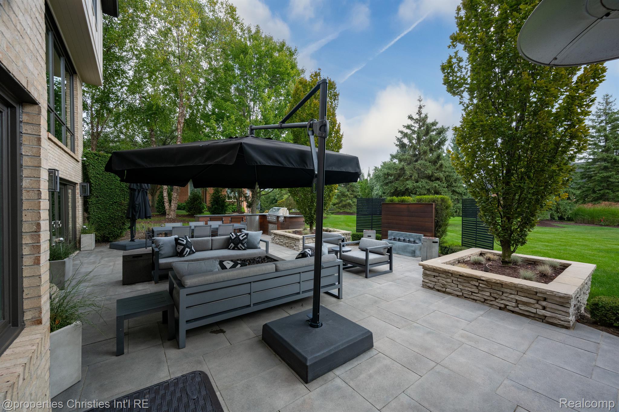 47605 BELLAGIO Drive