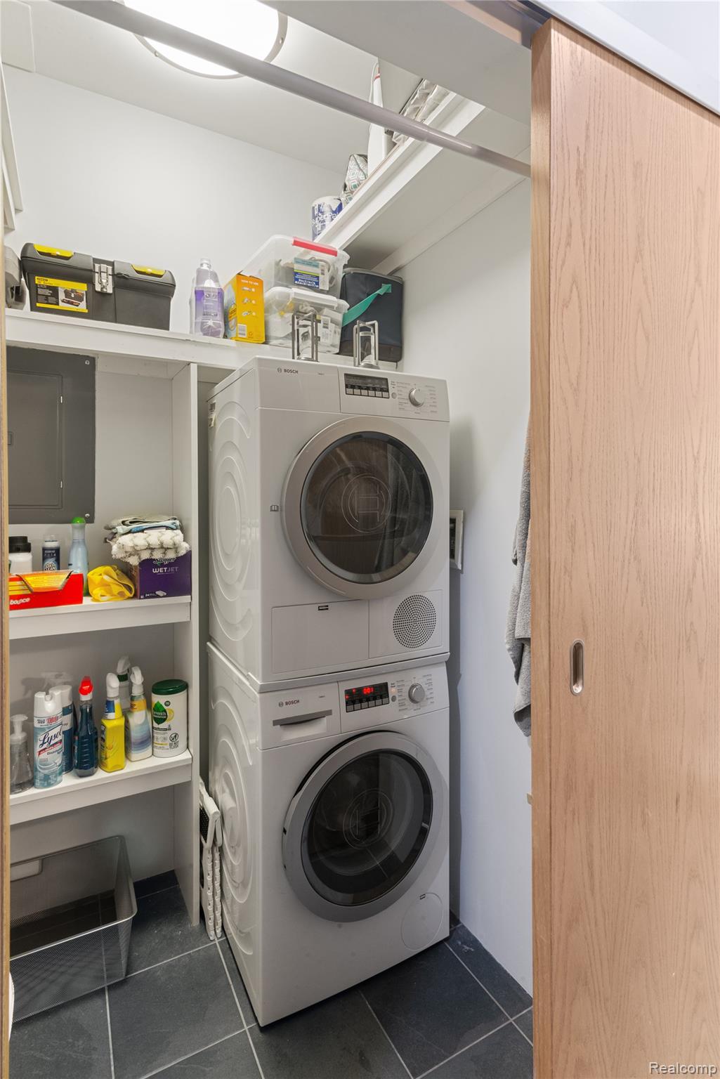 300 Hamilton Street 203