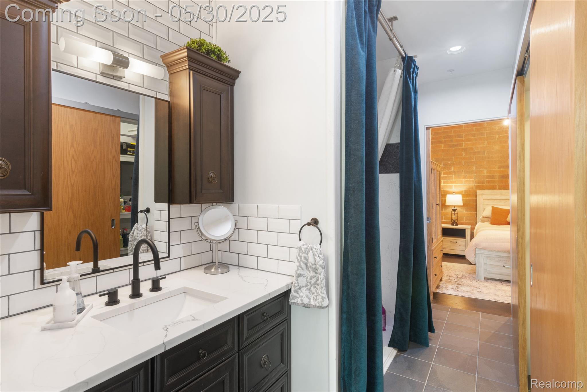 300 Hamilton Street 203