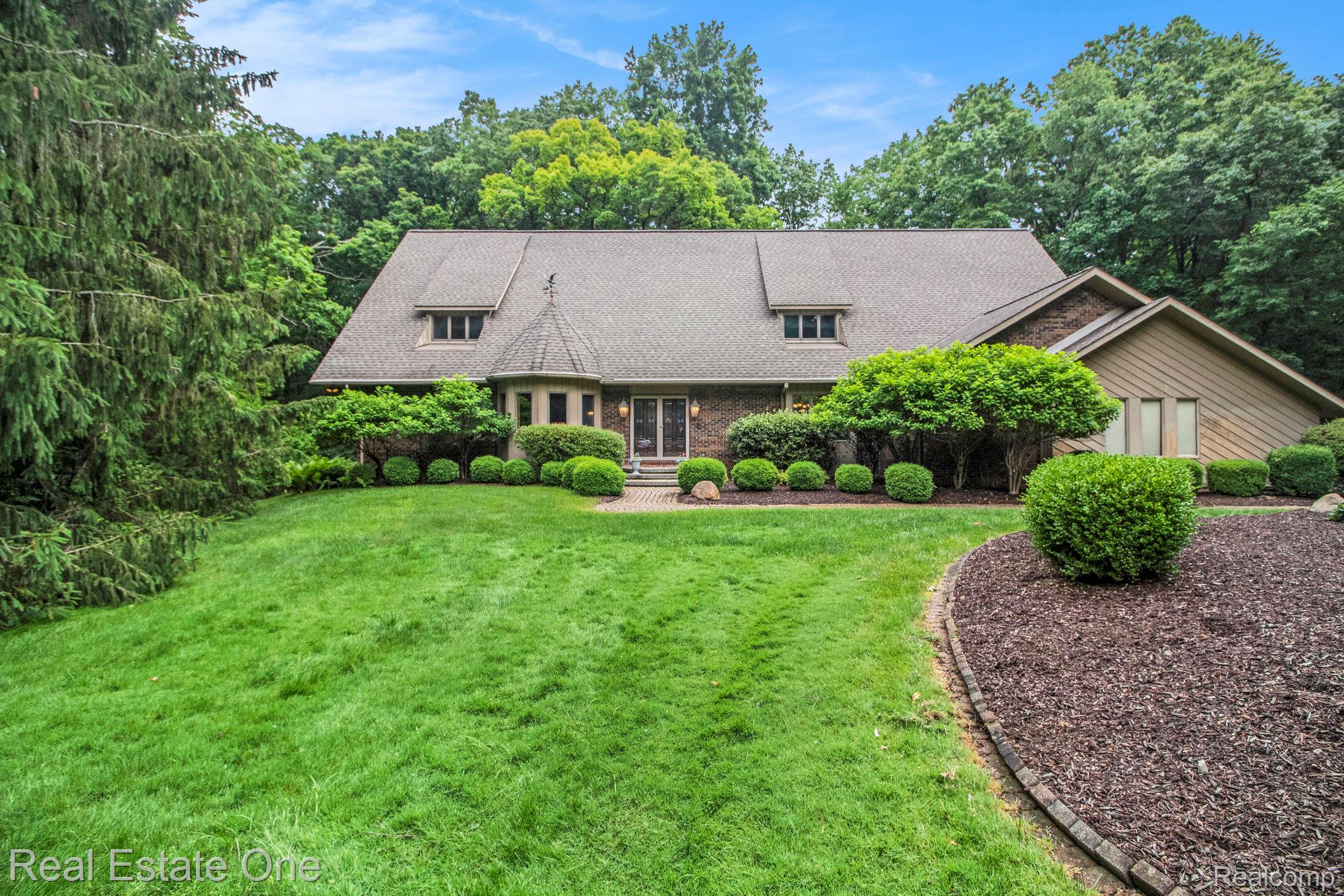 11921 Brandywine dr Drive