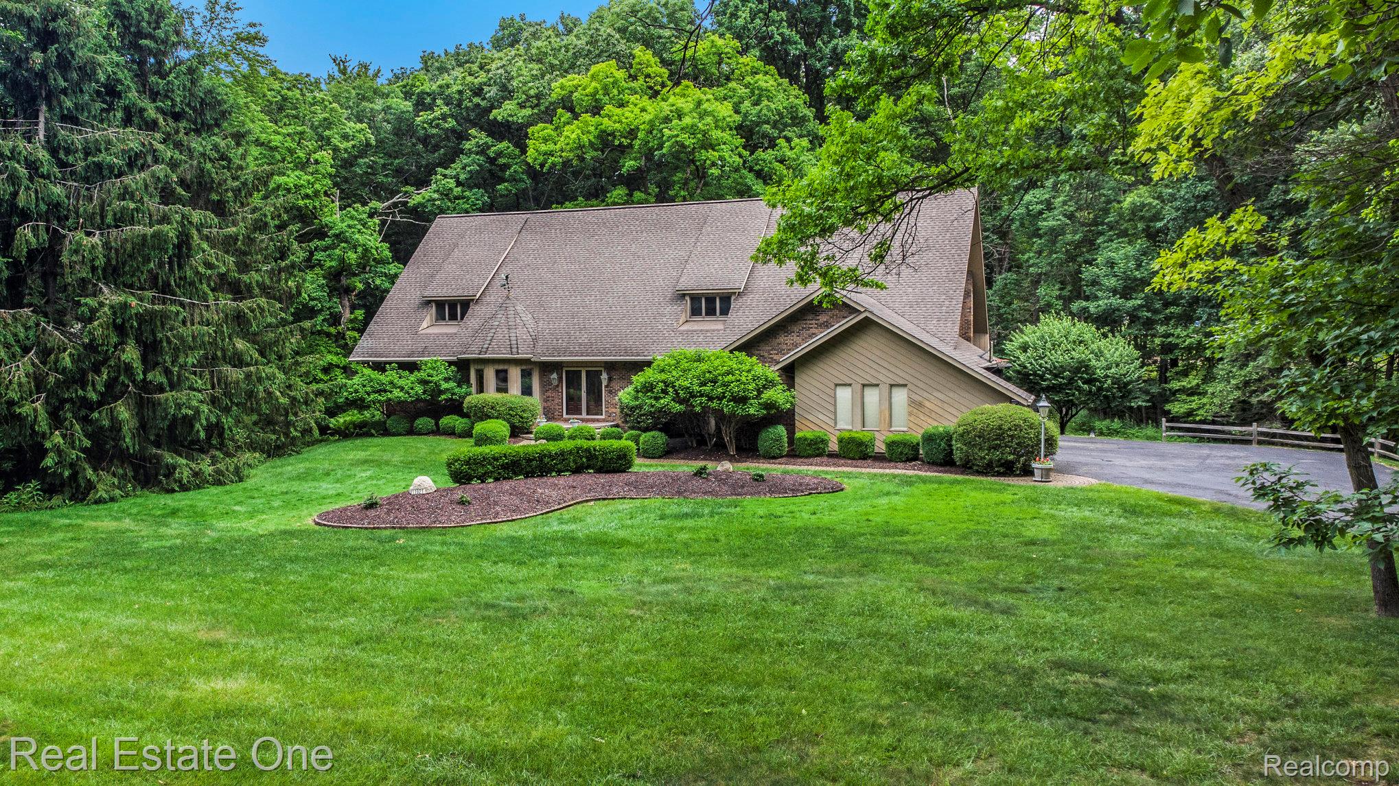 11921 Brandywine dr Drive