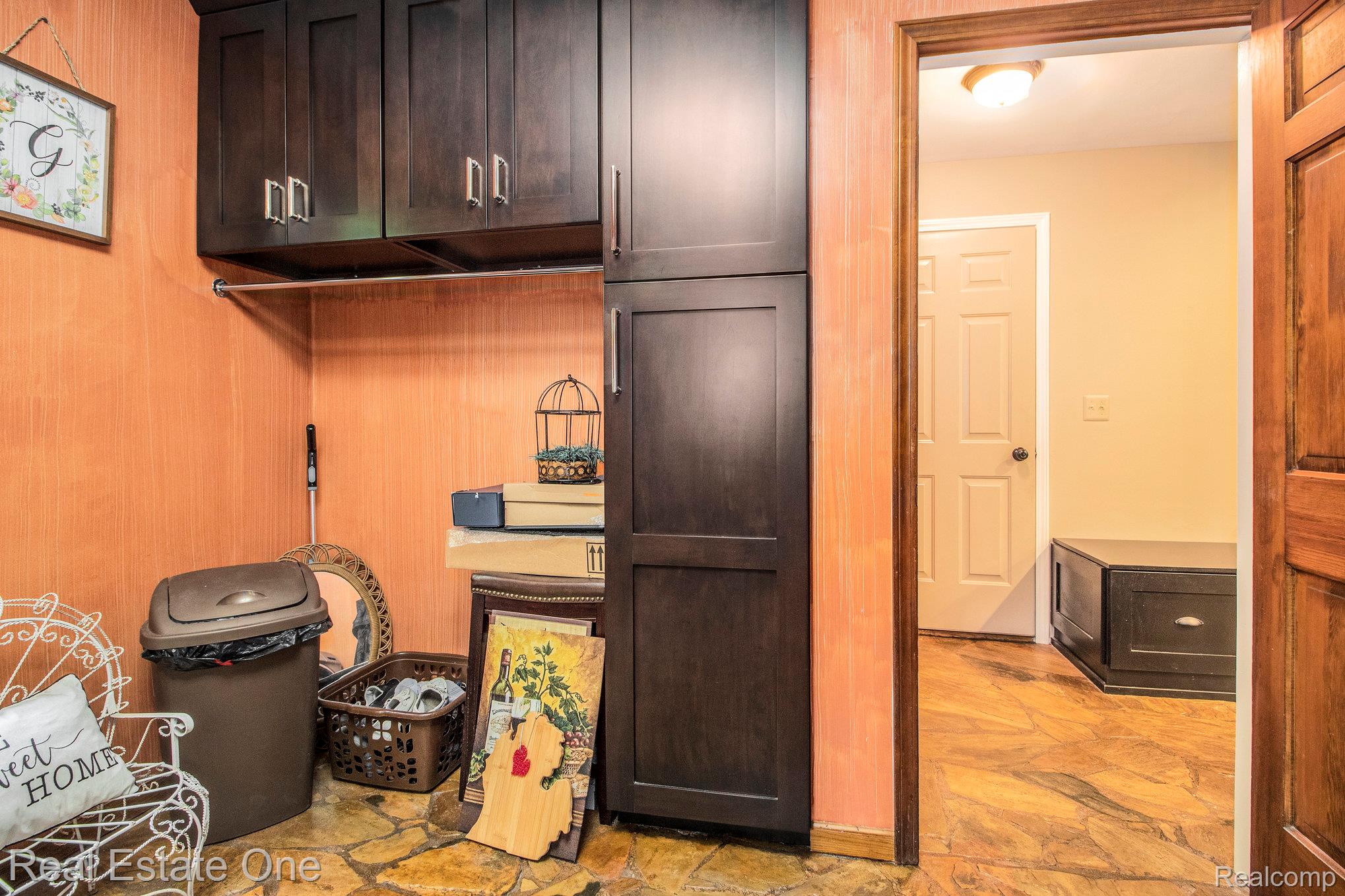 11921 Brandywine dr Drive