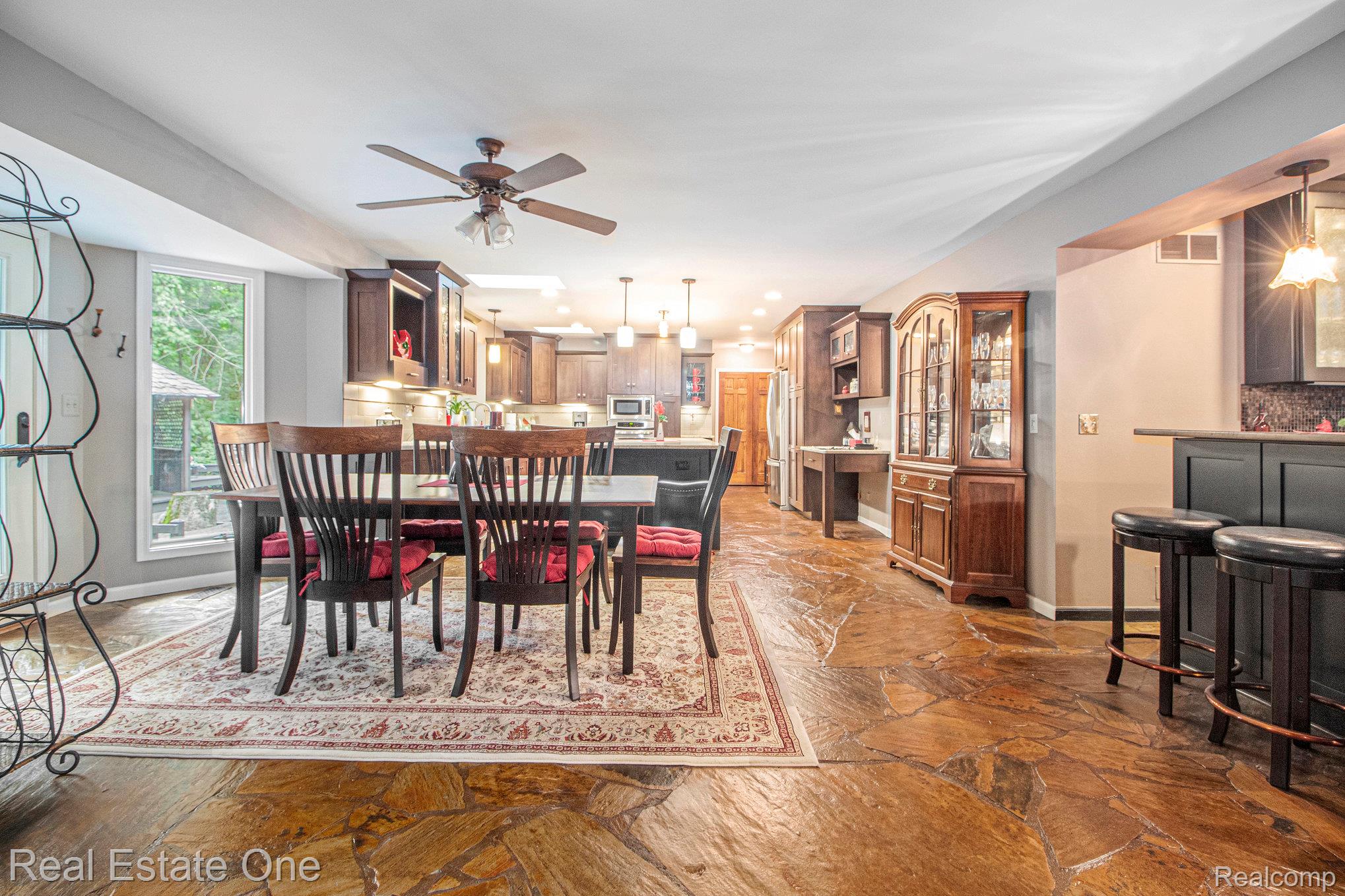 11921 Brandywine dr Drive