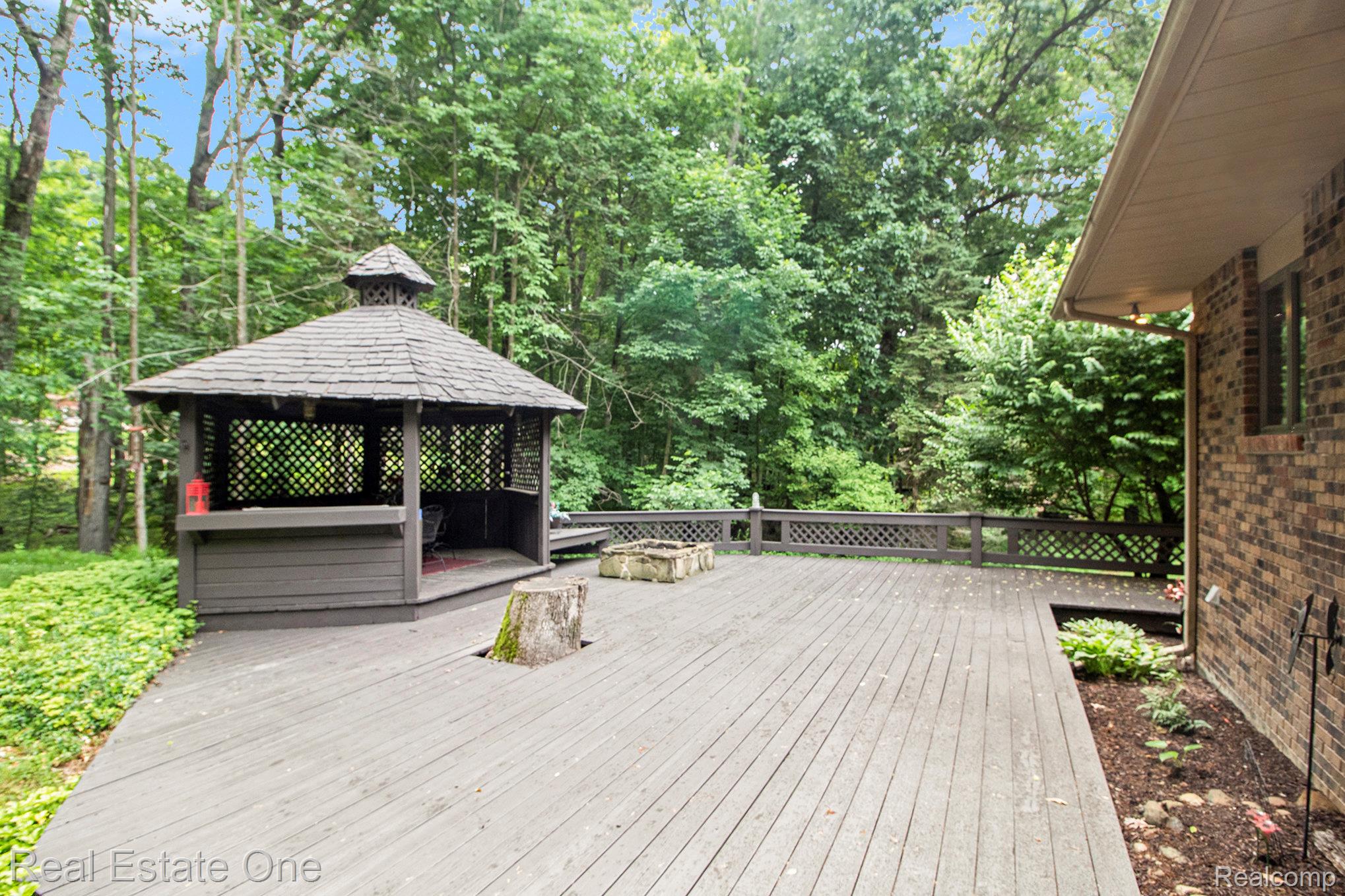 11921 Brandywine dr Drive