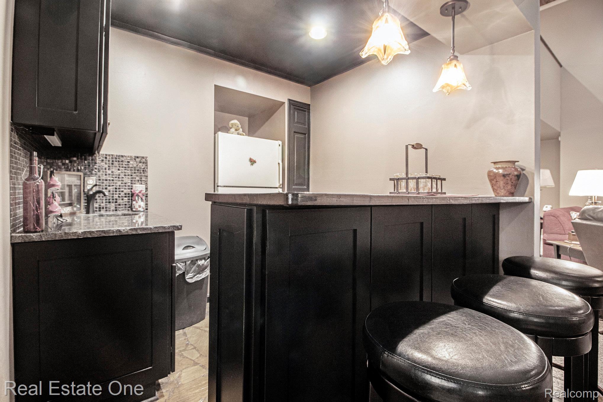 11921 Brandywine dr Drive