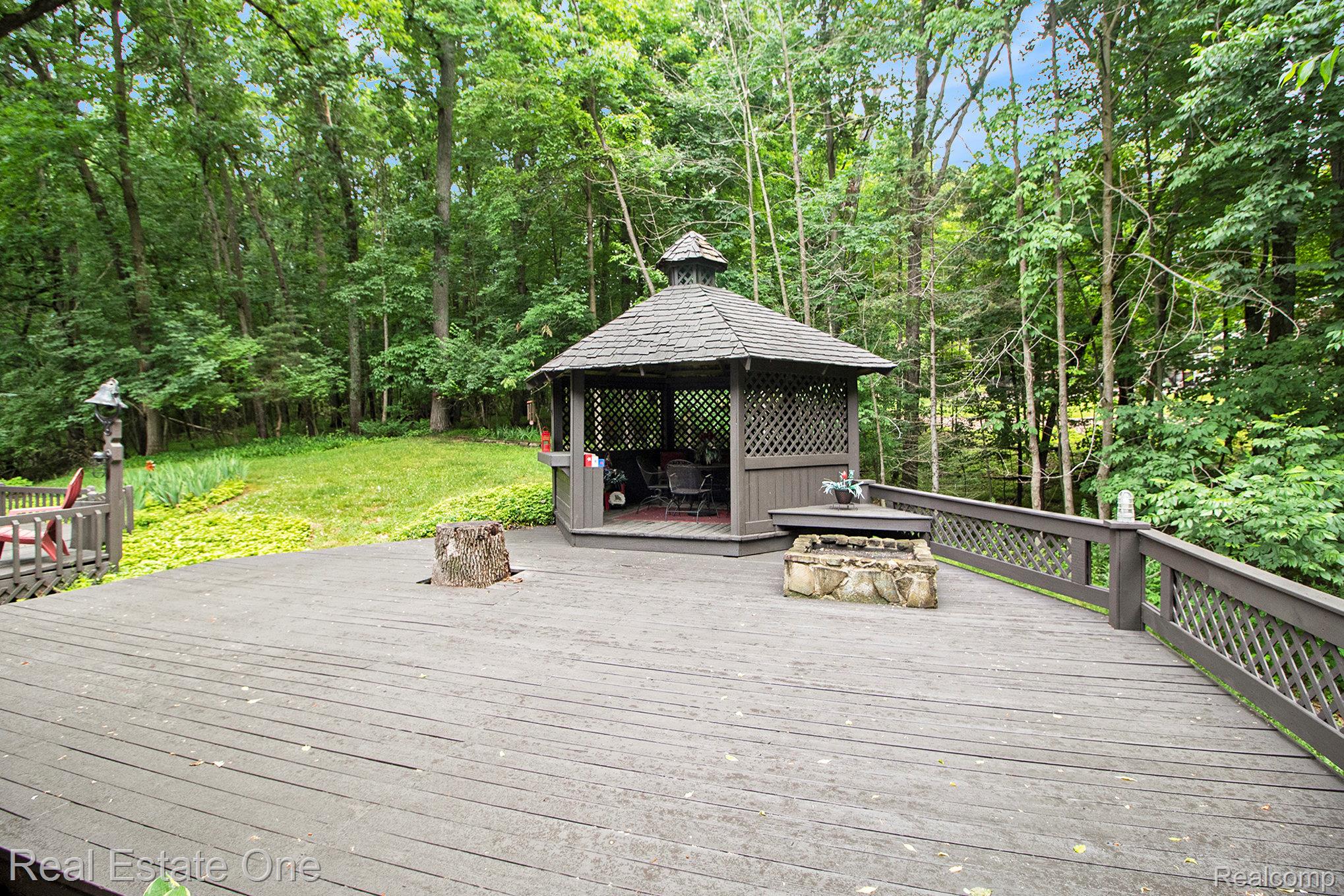 11921 Brandywine dr Drive