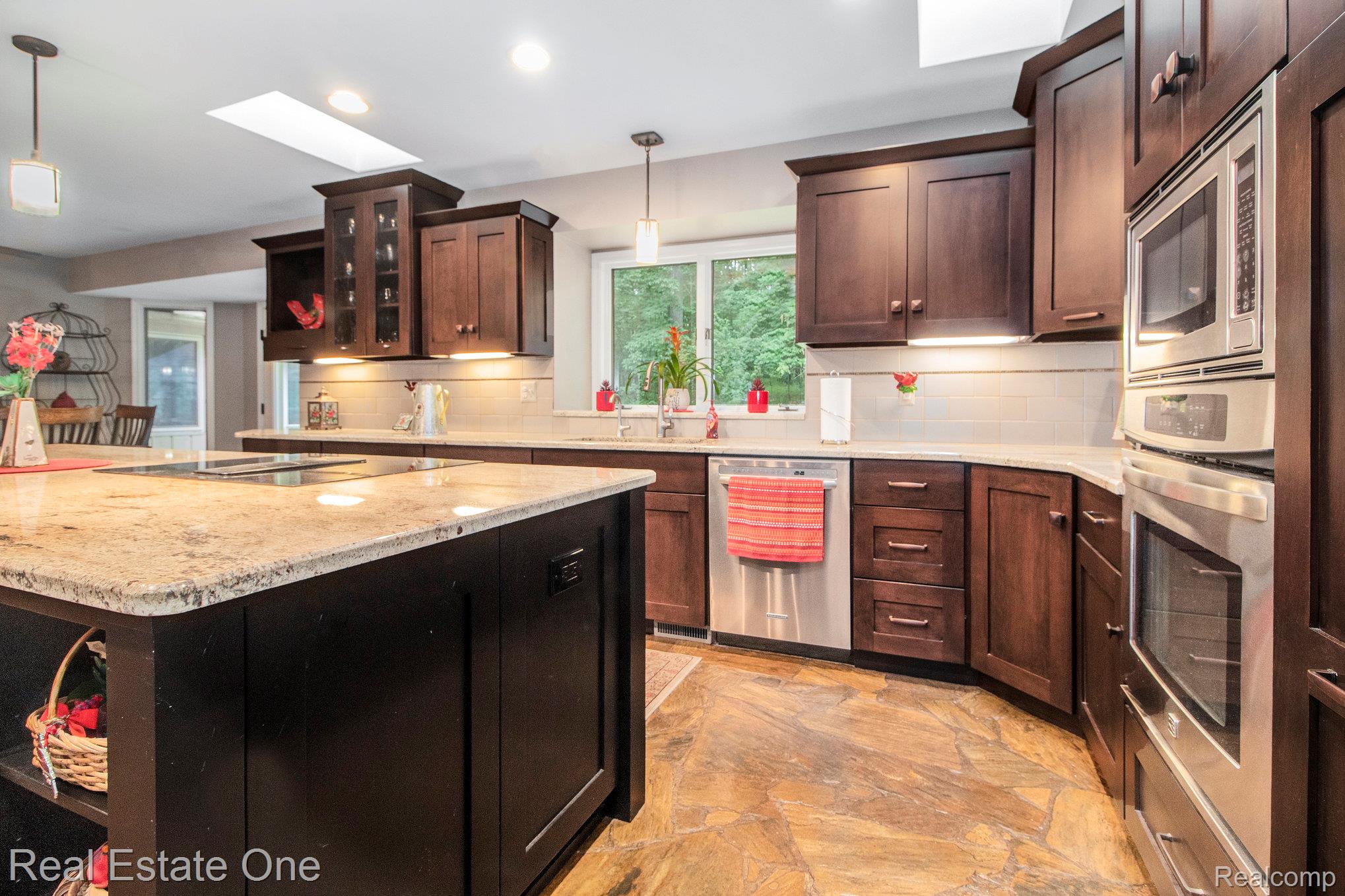 11921 Brandywine dr Drive