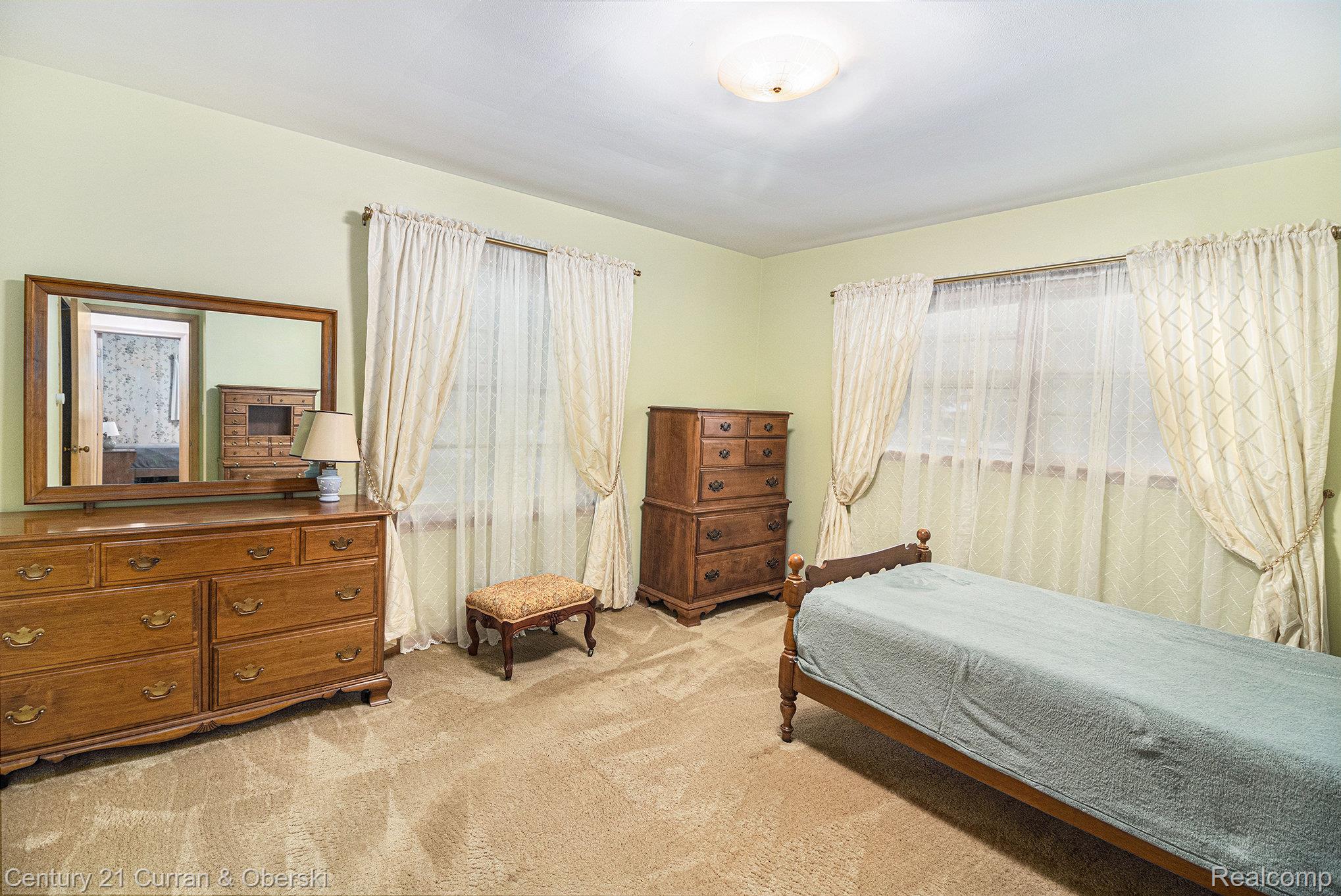 33480 Alta Loma Drive