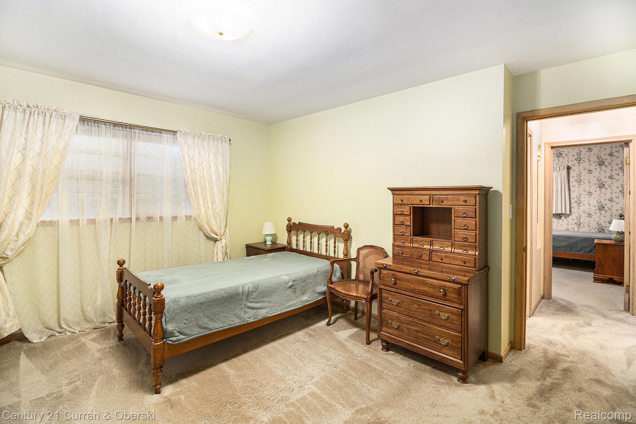 33480 Alta Loma Drive