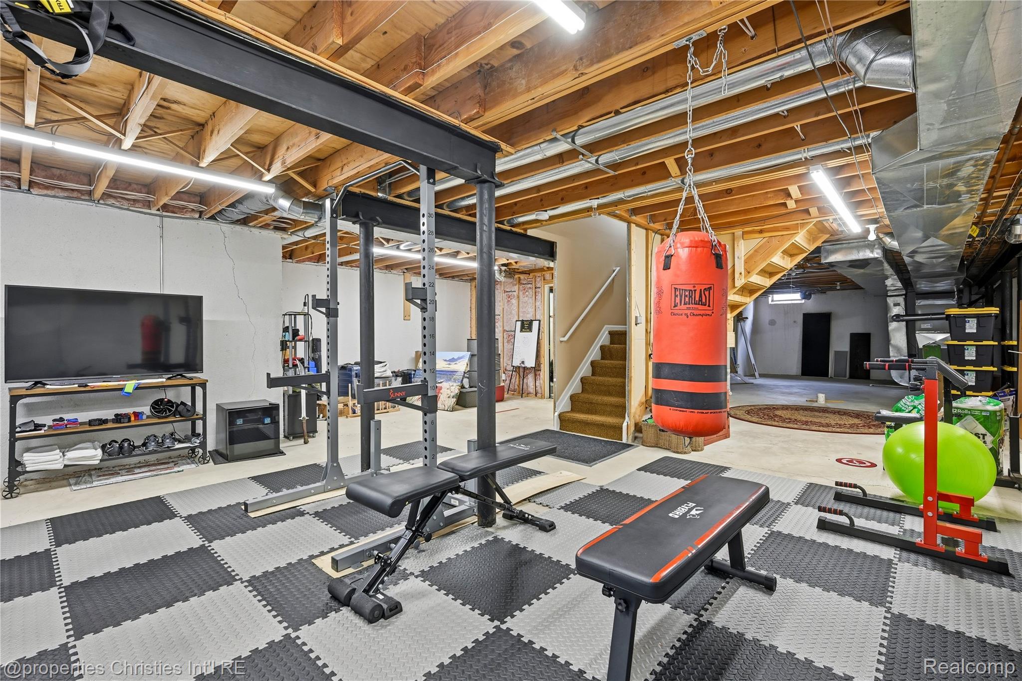 21823 Picadilly Circle