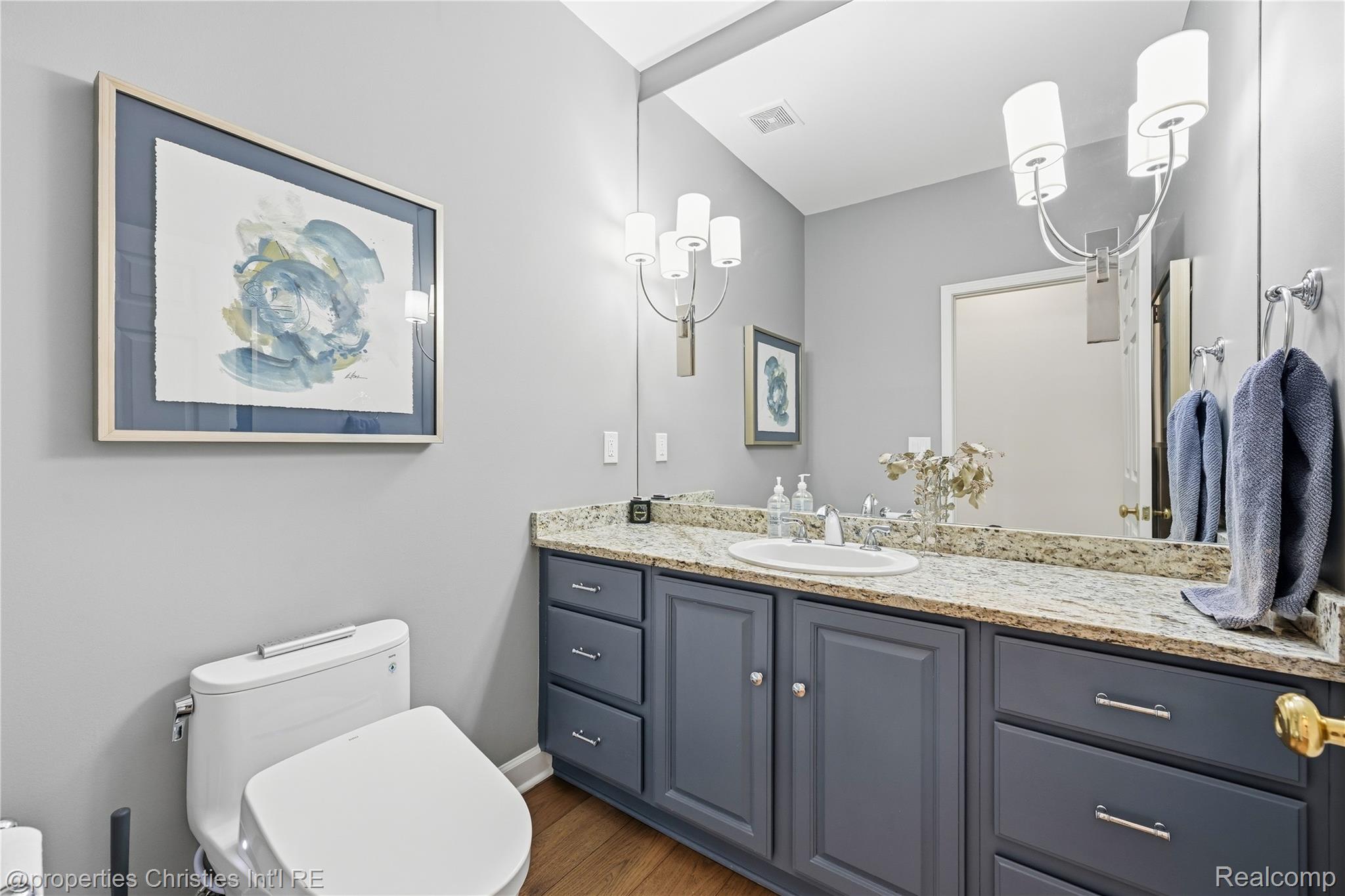 21823 Picadilly Circle