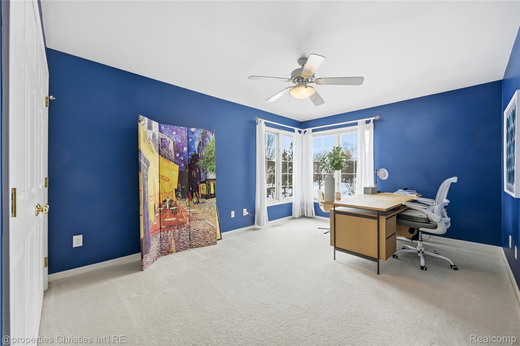 21823 Picadilly Circle