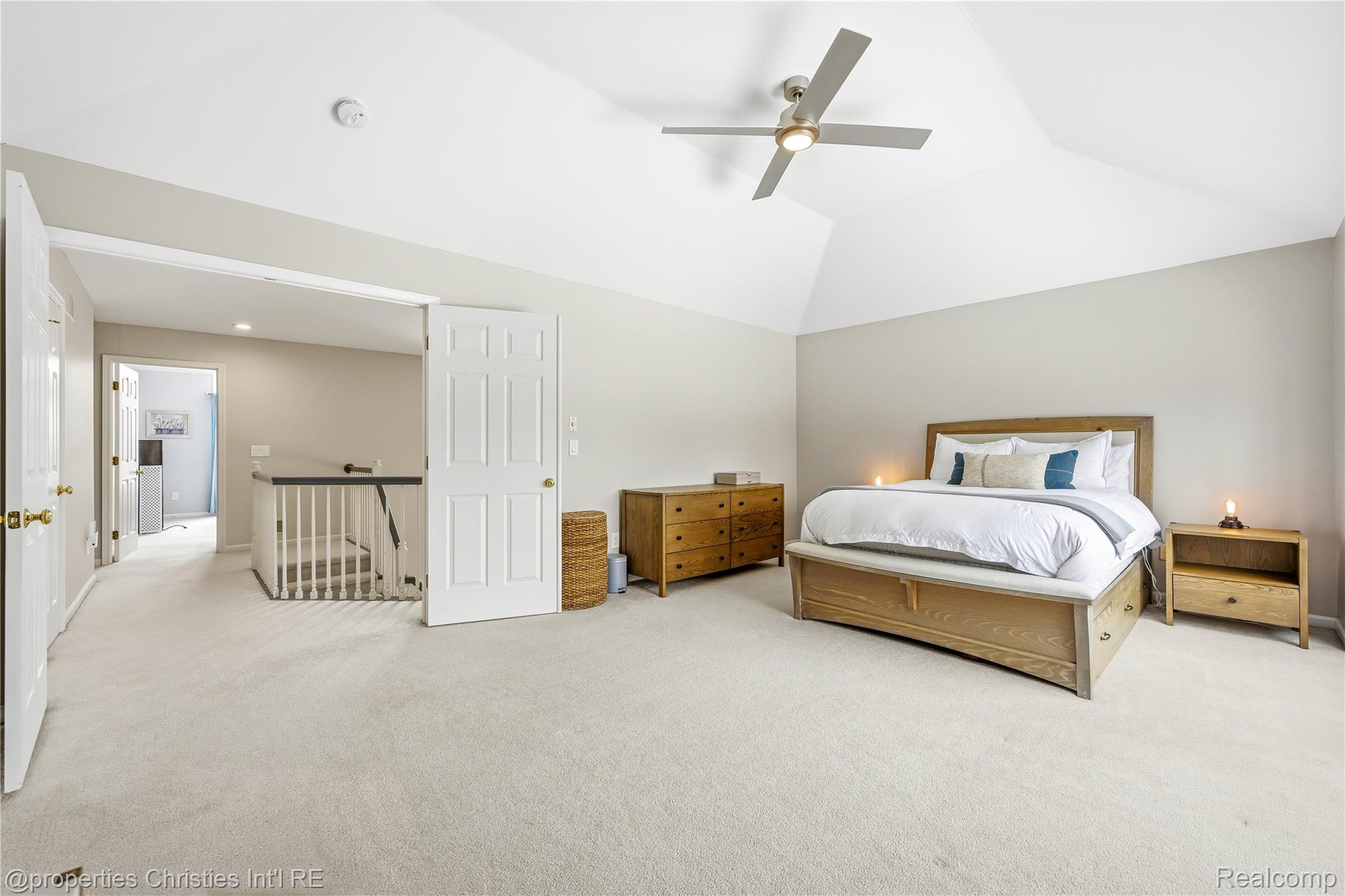 21823 Picadilly Circle