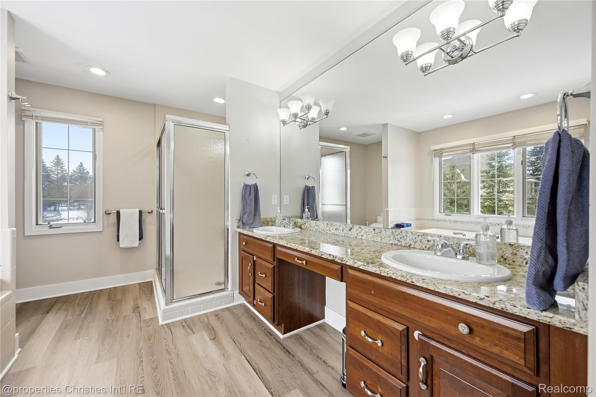 21823 Picadilly Circle