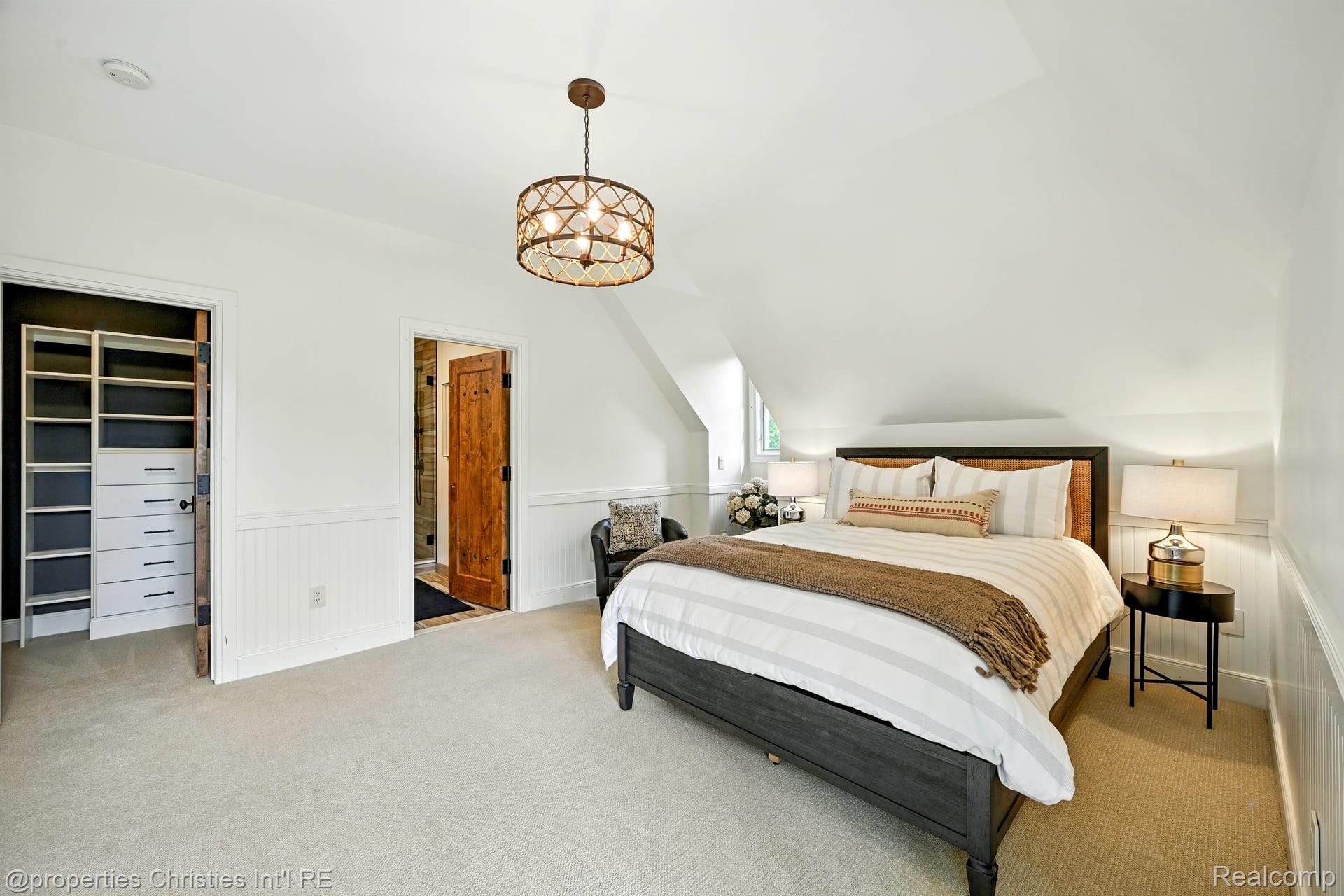 47765 Bellagio Drive