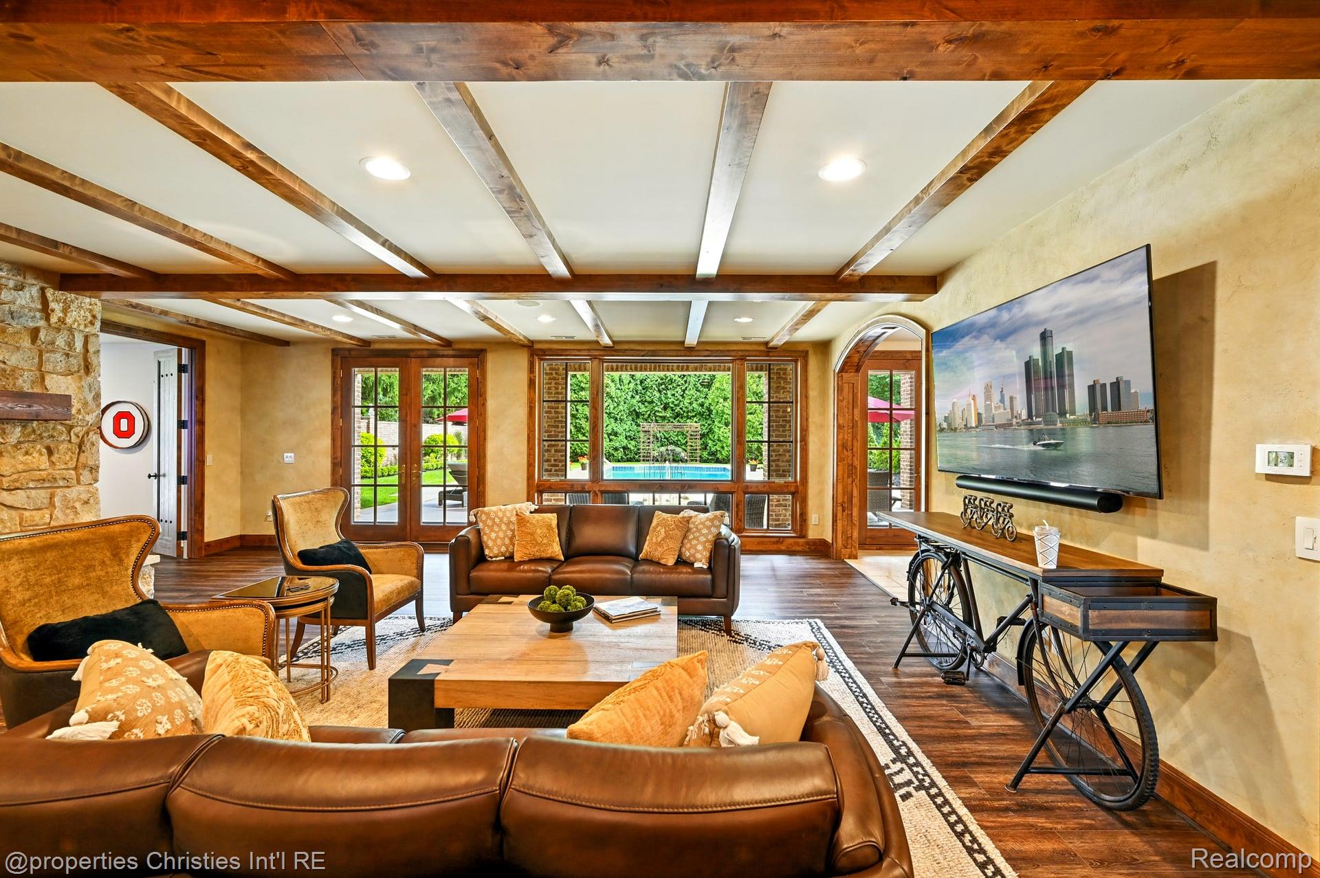 47765 Bellagio Drive