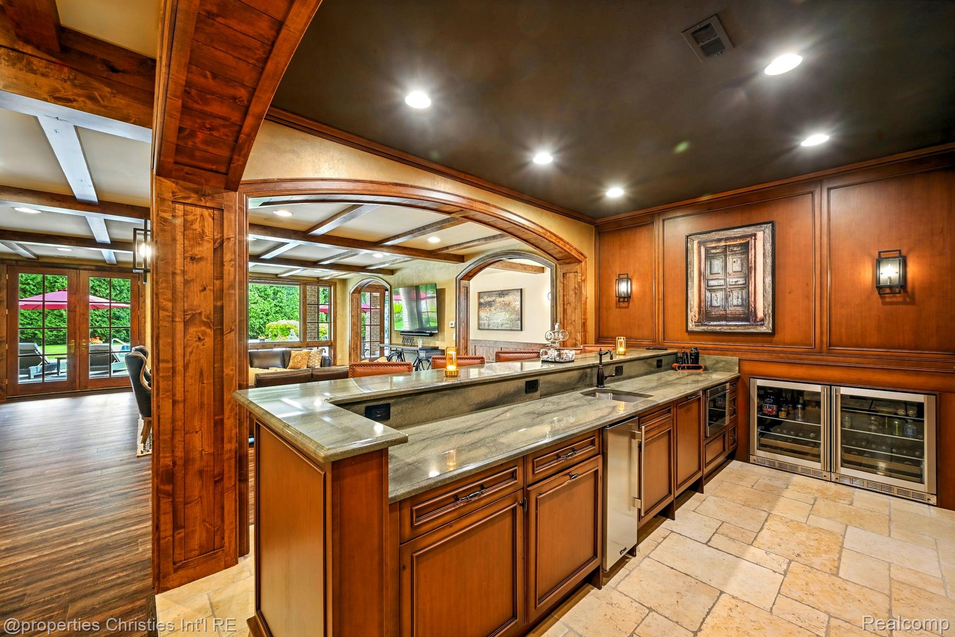 47765 Bellagio Drive