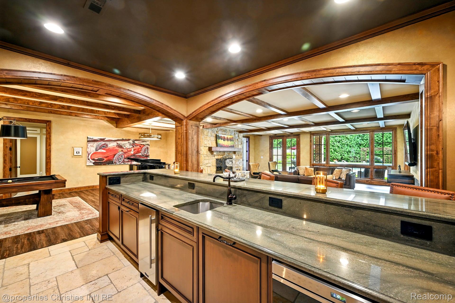 47765 Bellagio Drive