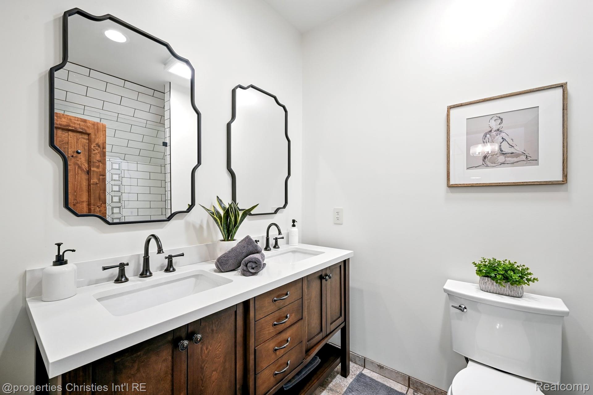 47765 Bellagio Drive