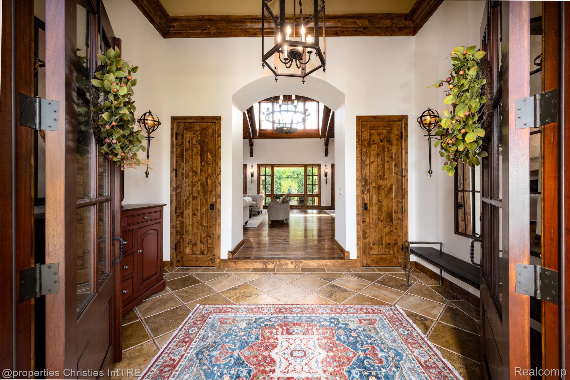 47765 Bellagio Drive