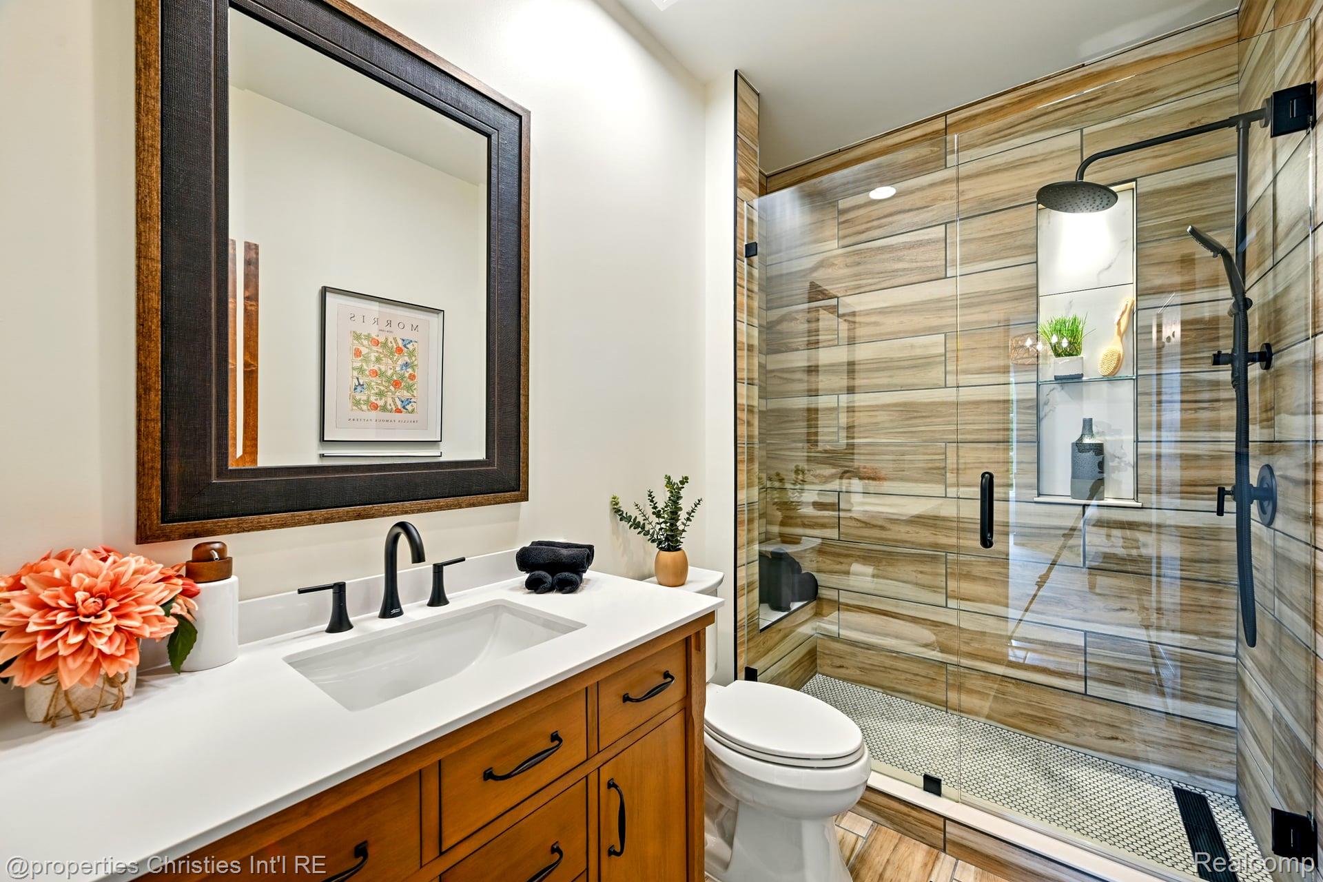 47765 Bellagio Drive