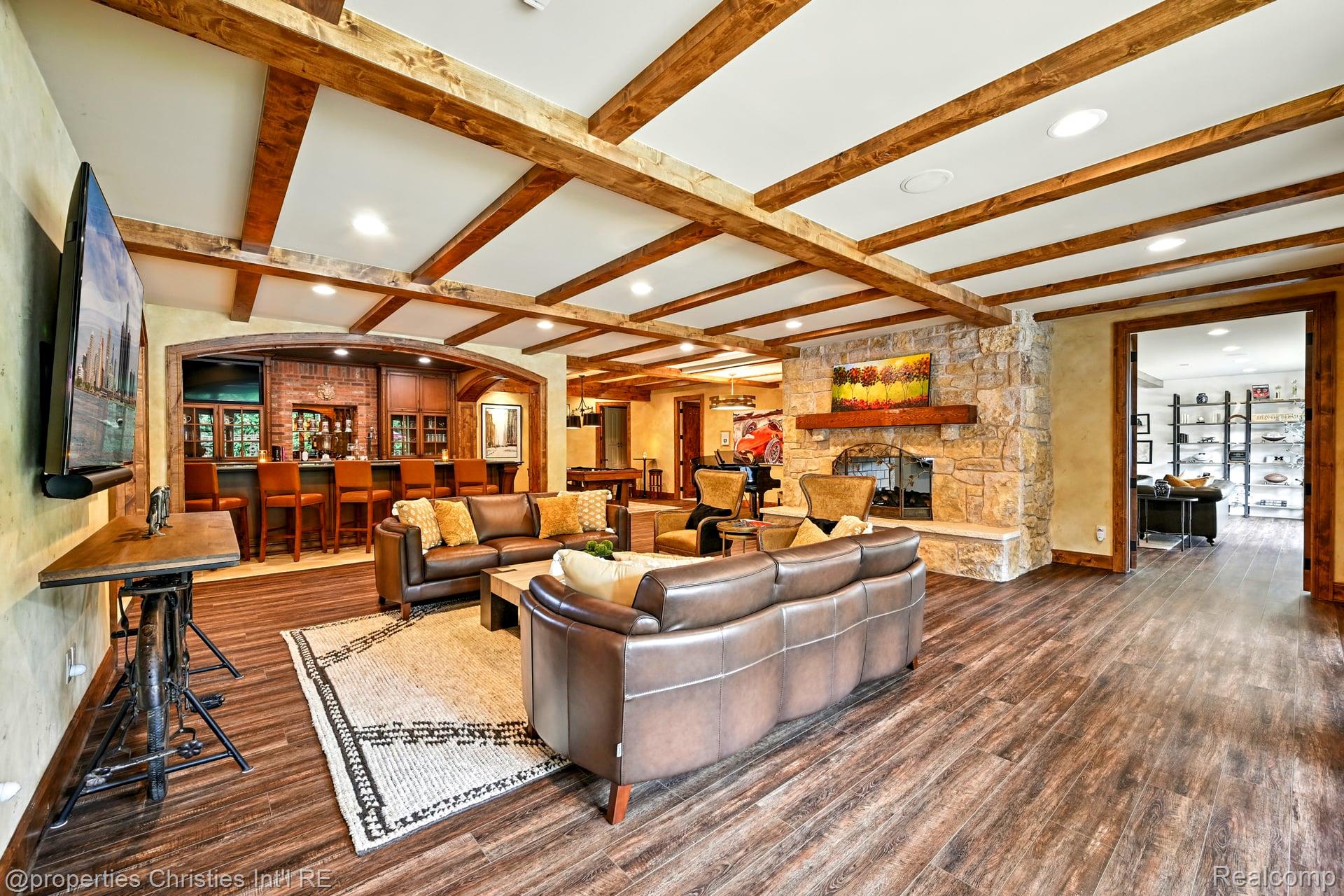 47765 Bellagio Drive