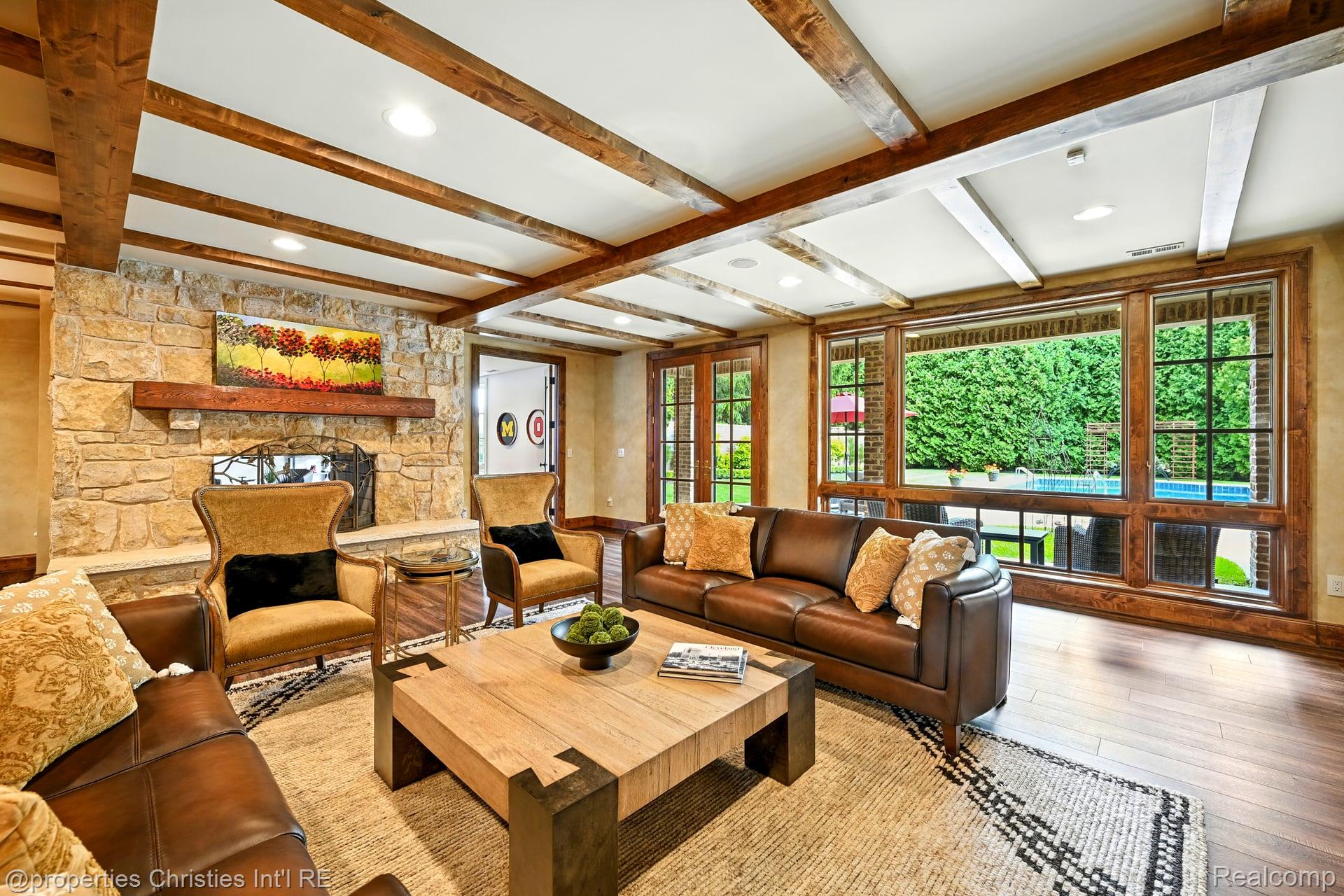 47765 Bellagio Drive