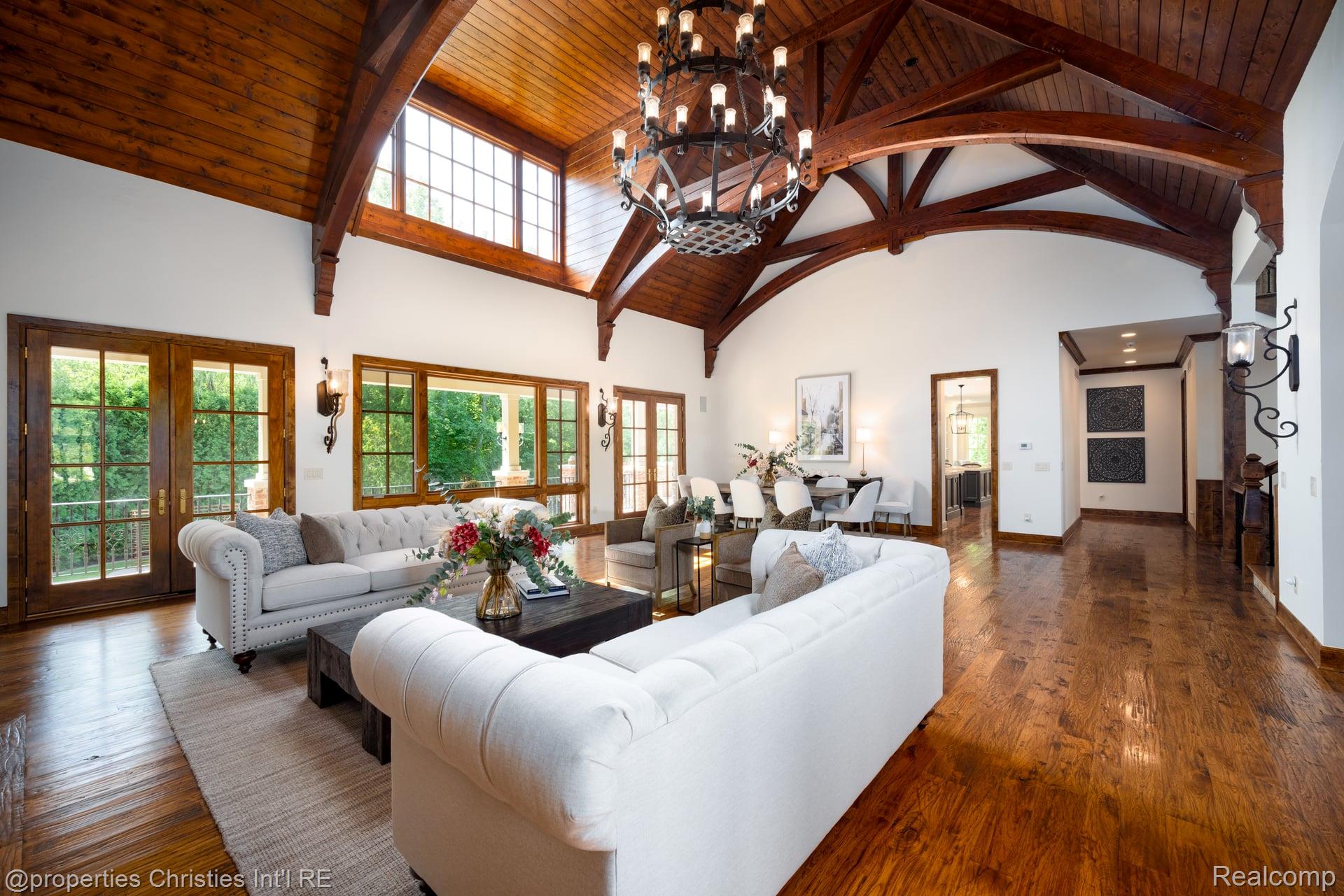 47765 Bellagio Drive