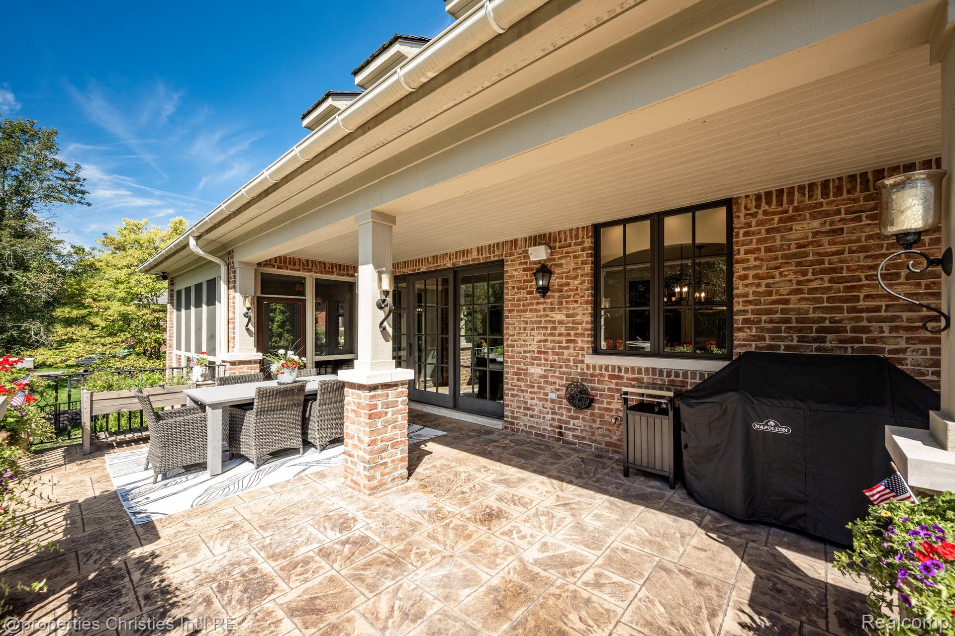 47765 Bellagio Drive