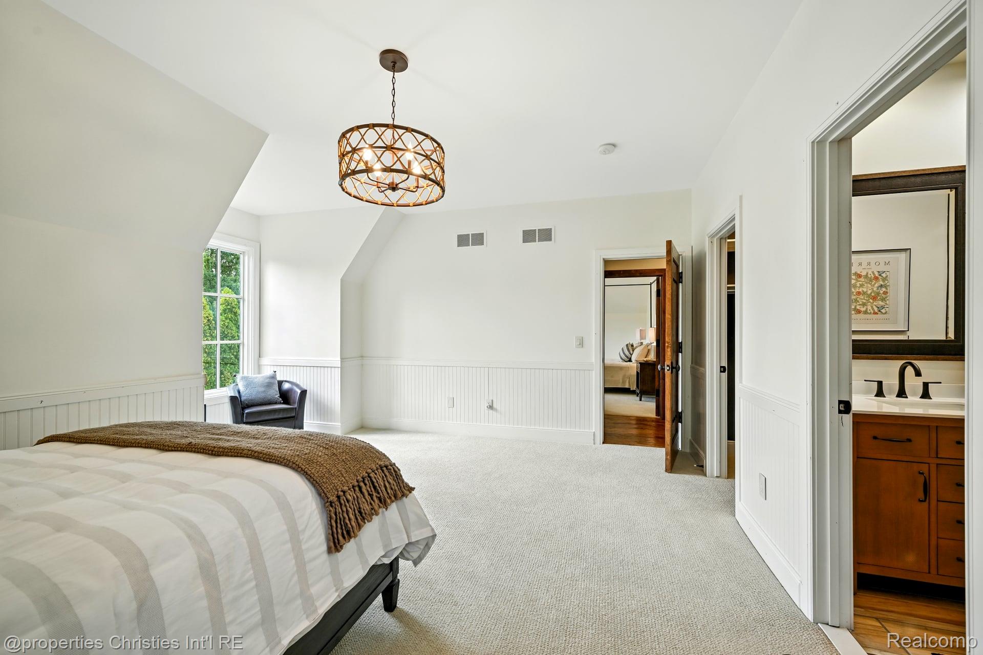 47765 Bellagio Drive