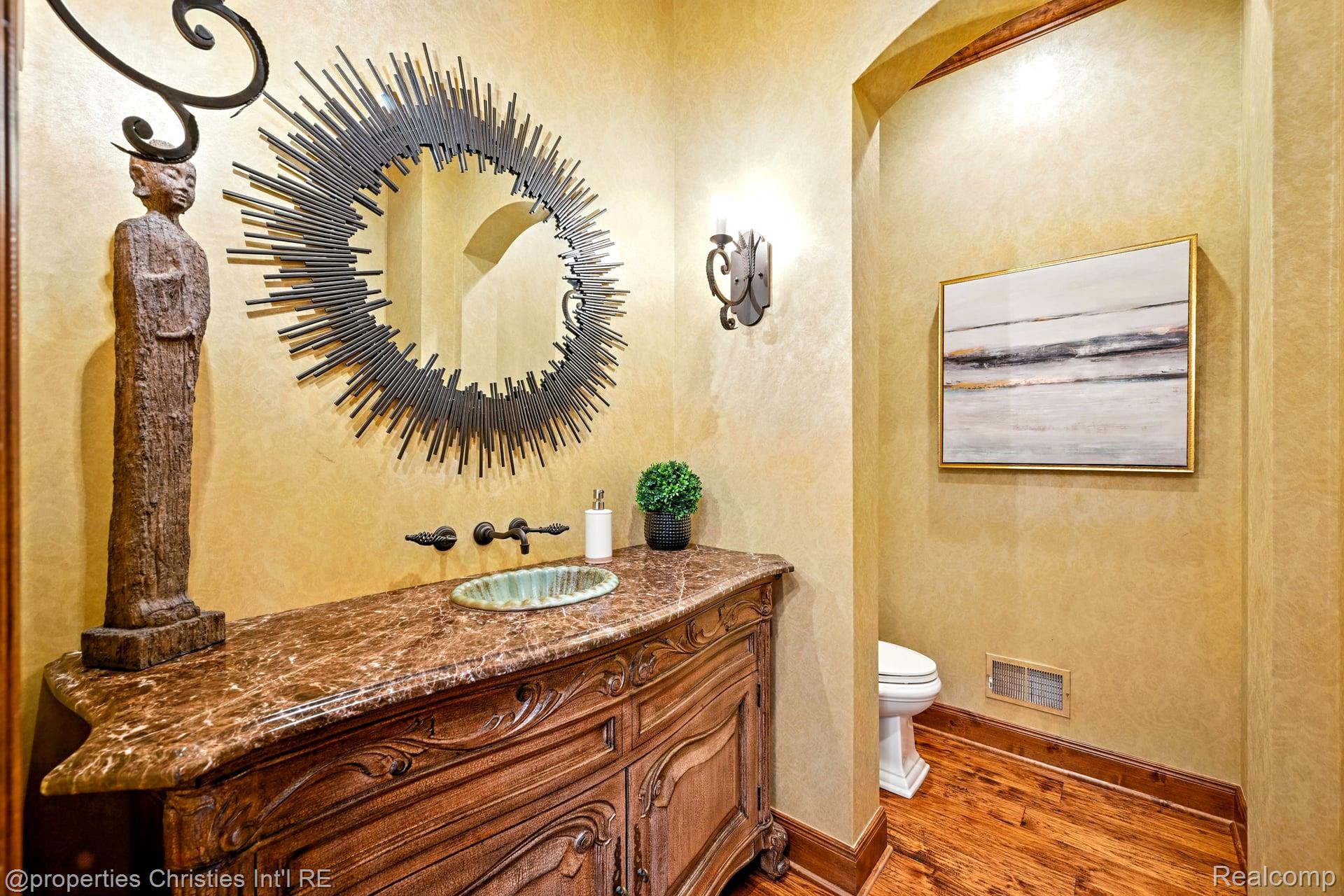 47765 Bellagio Drive