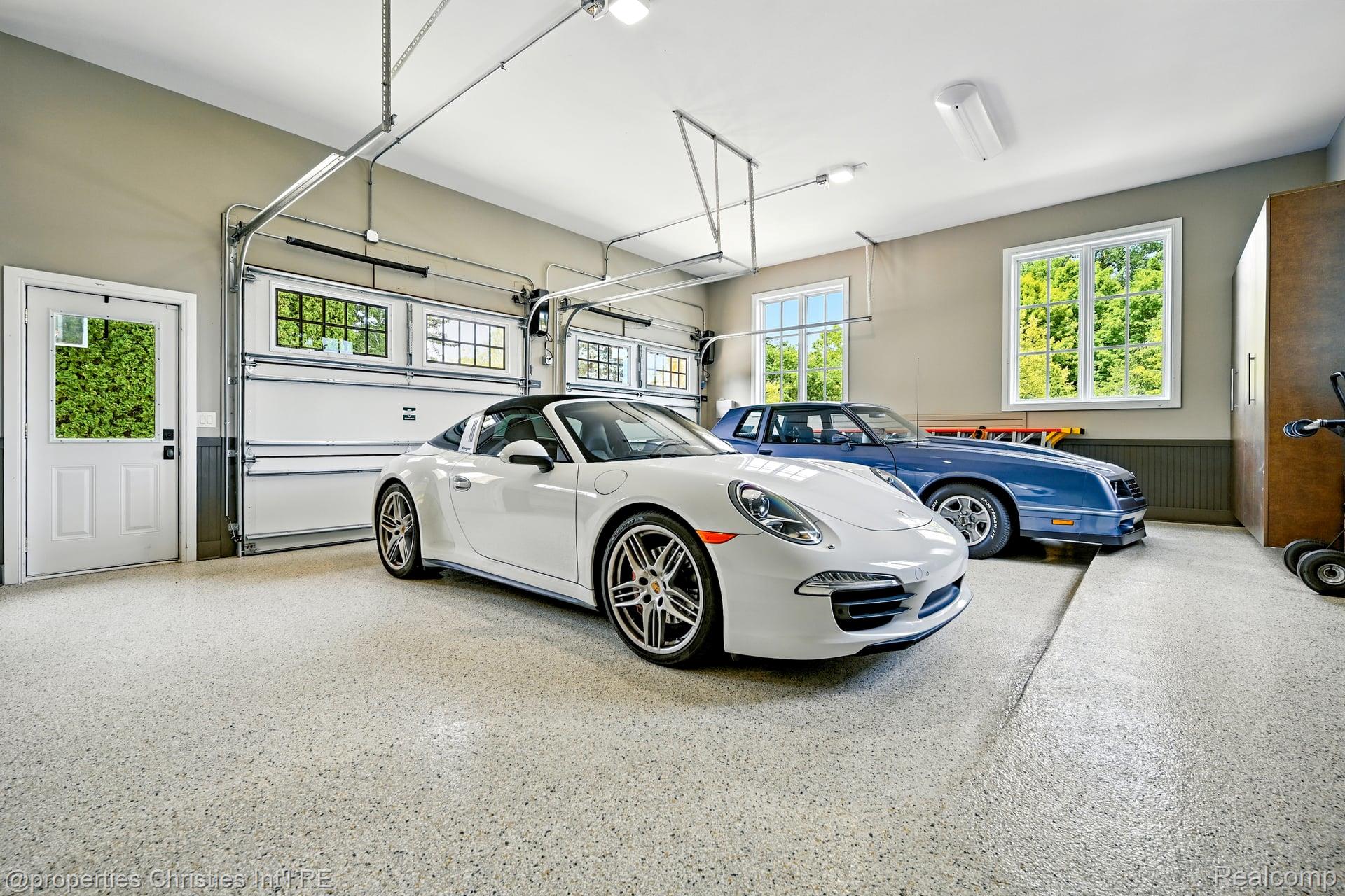 47765 Bellagio Drive