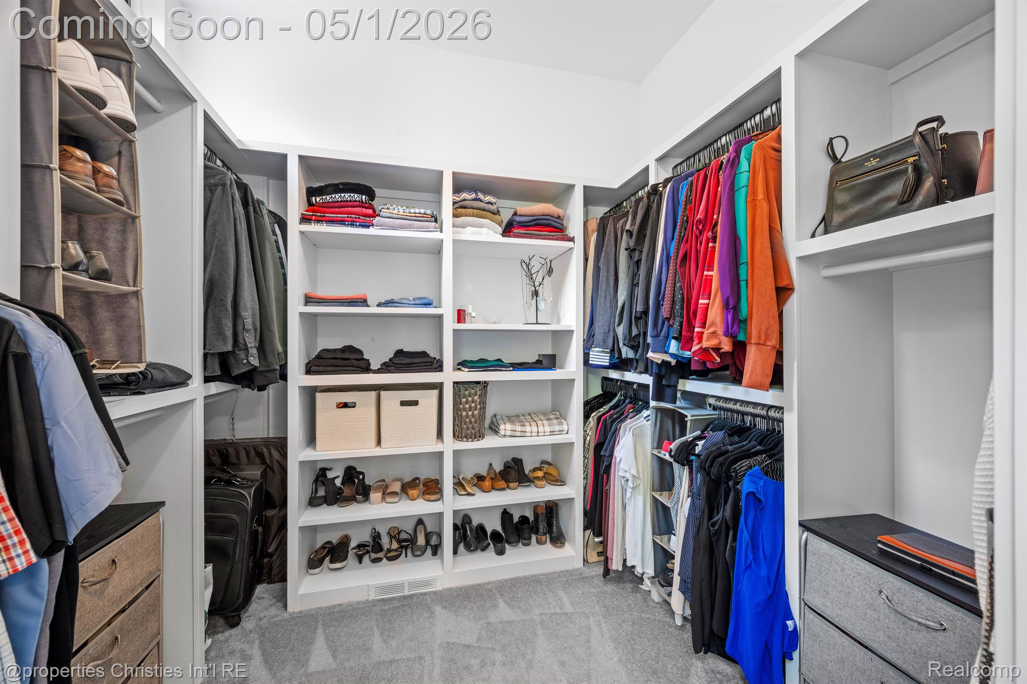 108 N CENTER Cove