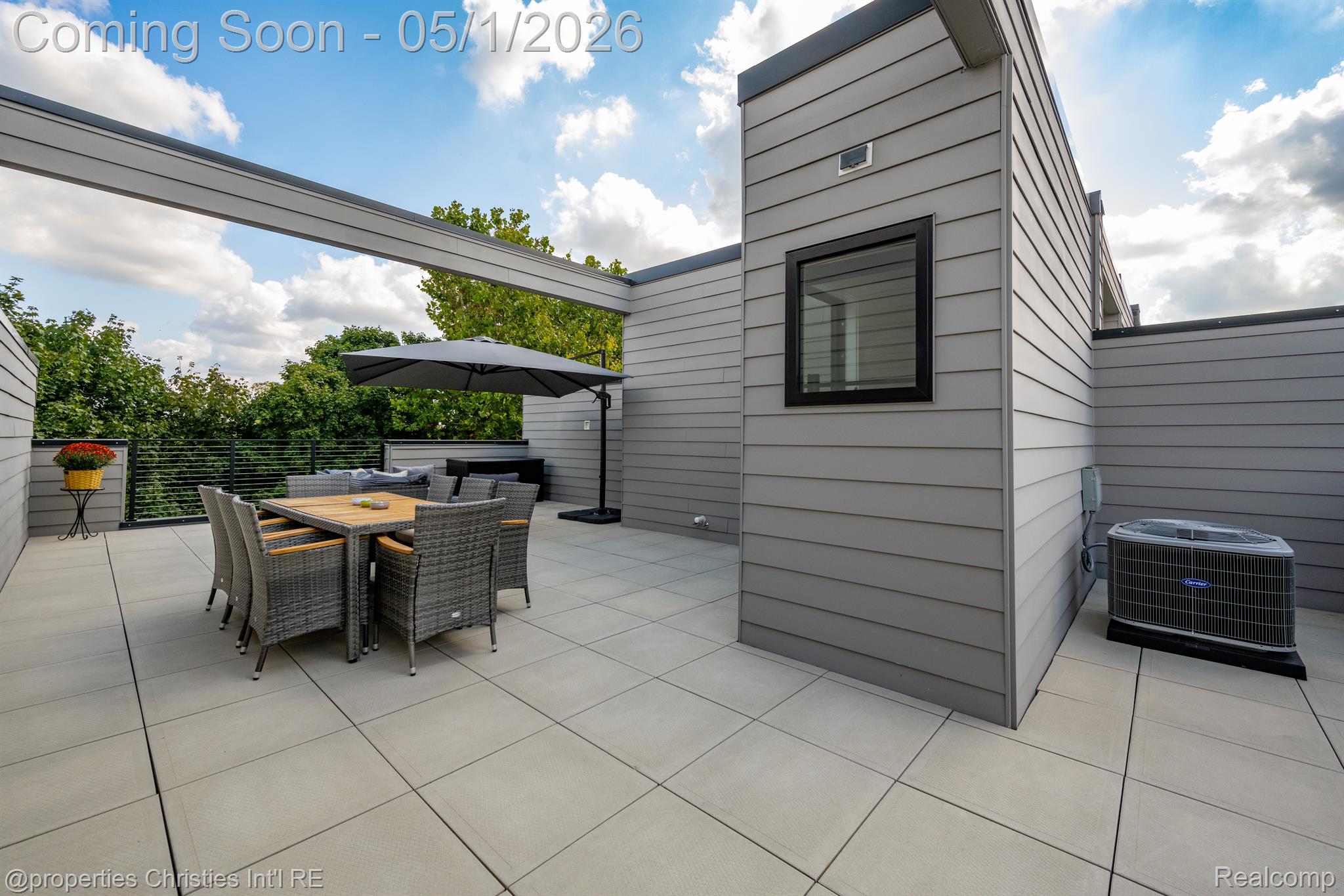108 N CENTER Cove