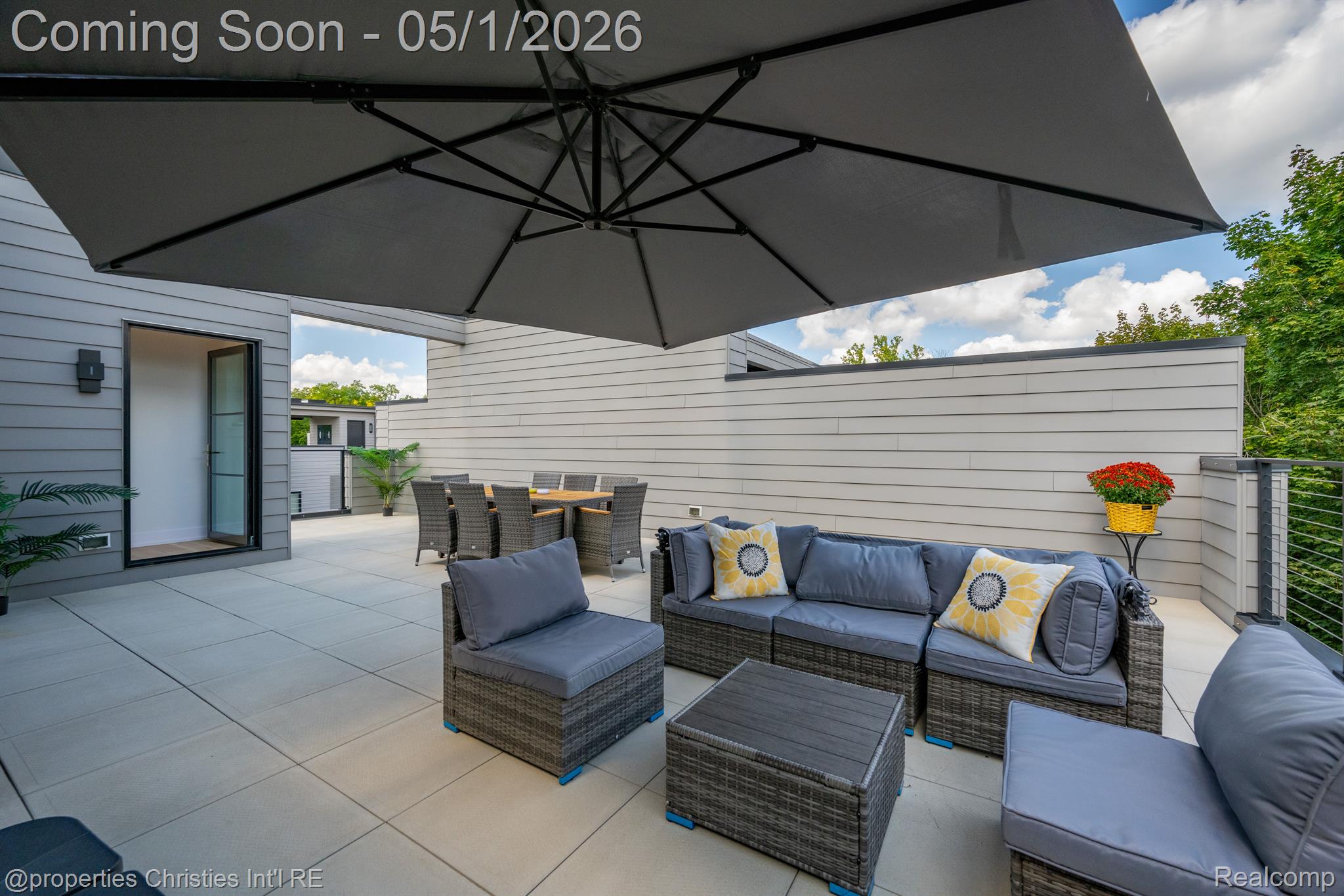 108 N CENTER Cove