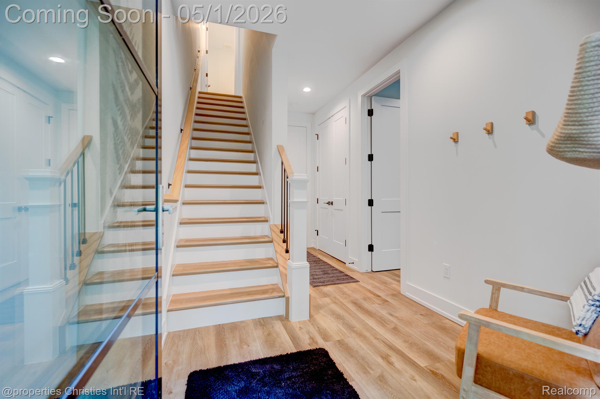 108 N CENTER Cove