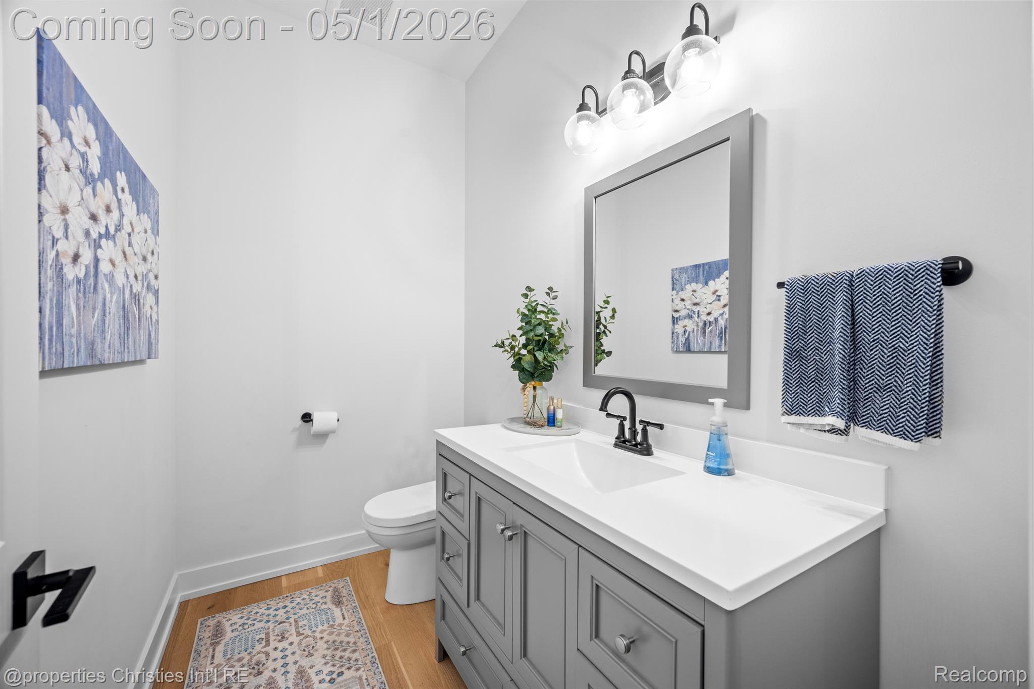 108 N CENTER Cove