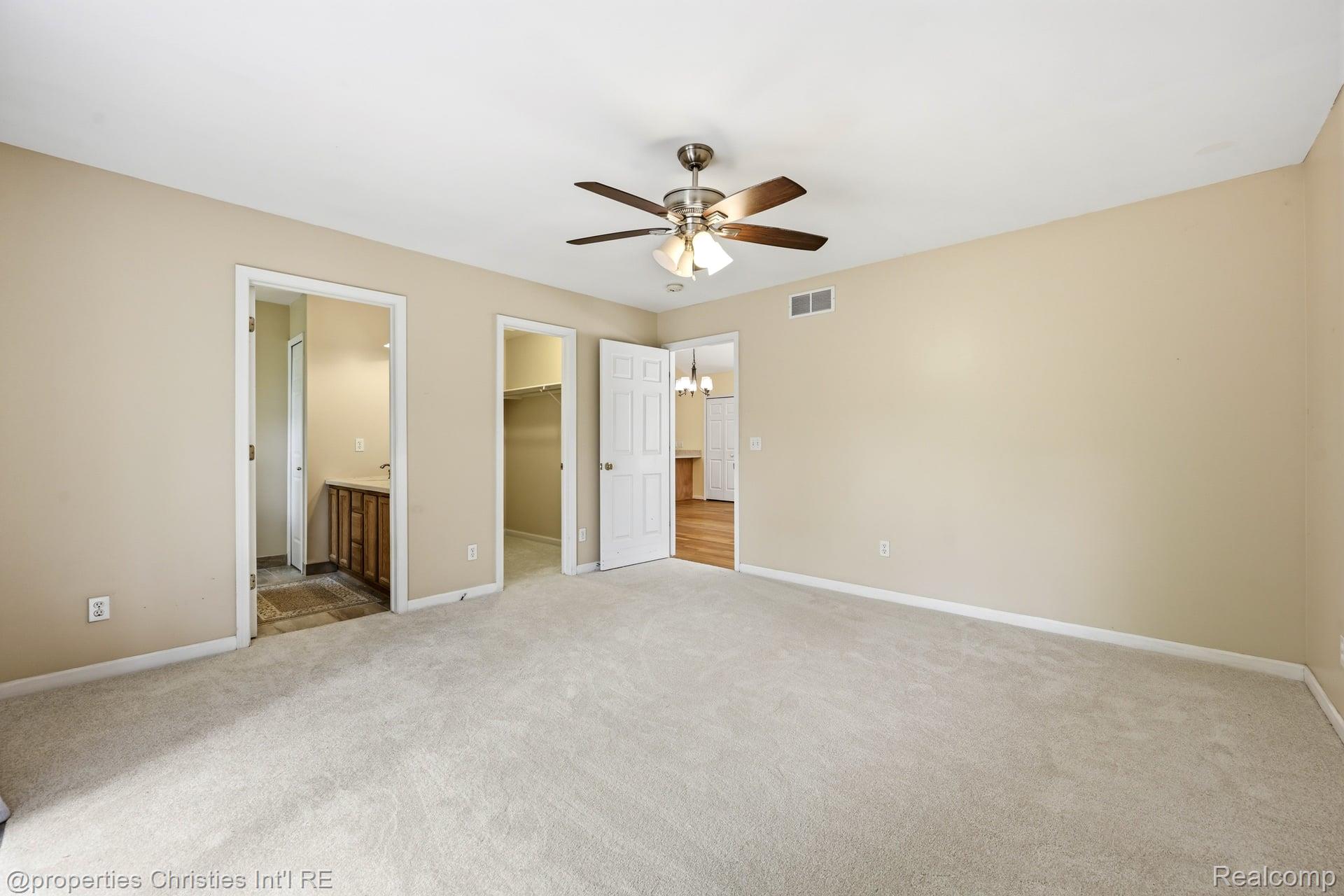 8896 Redstone Drive