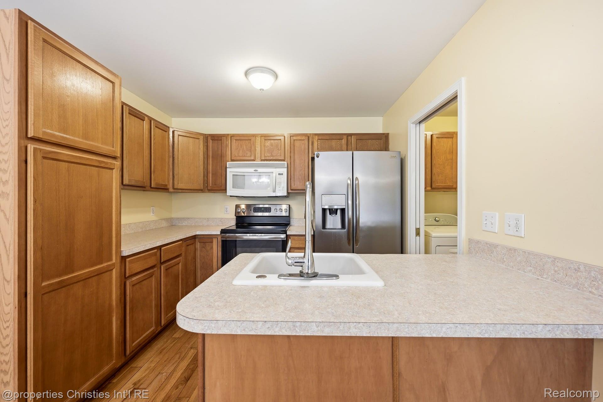 8896 Redstone Drive