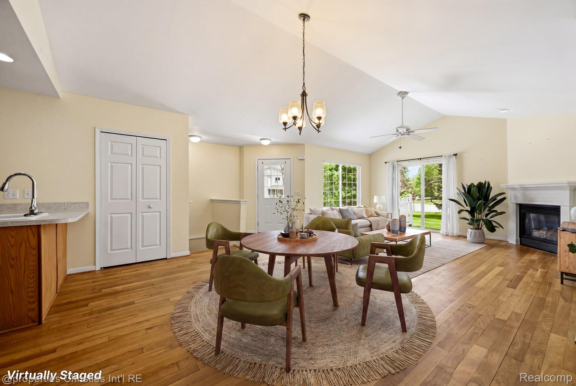 8896 Redstone Drive
