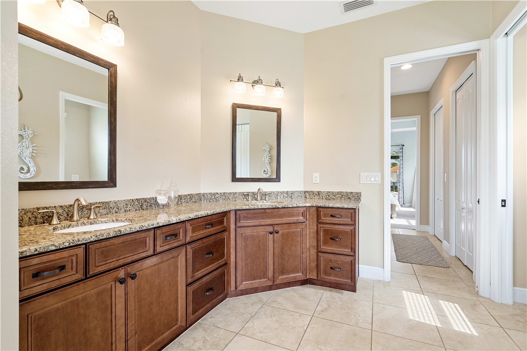 22 Sea Horse Lane