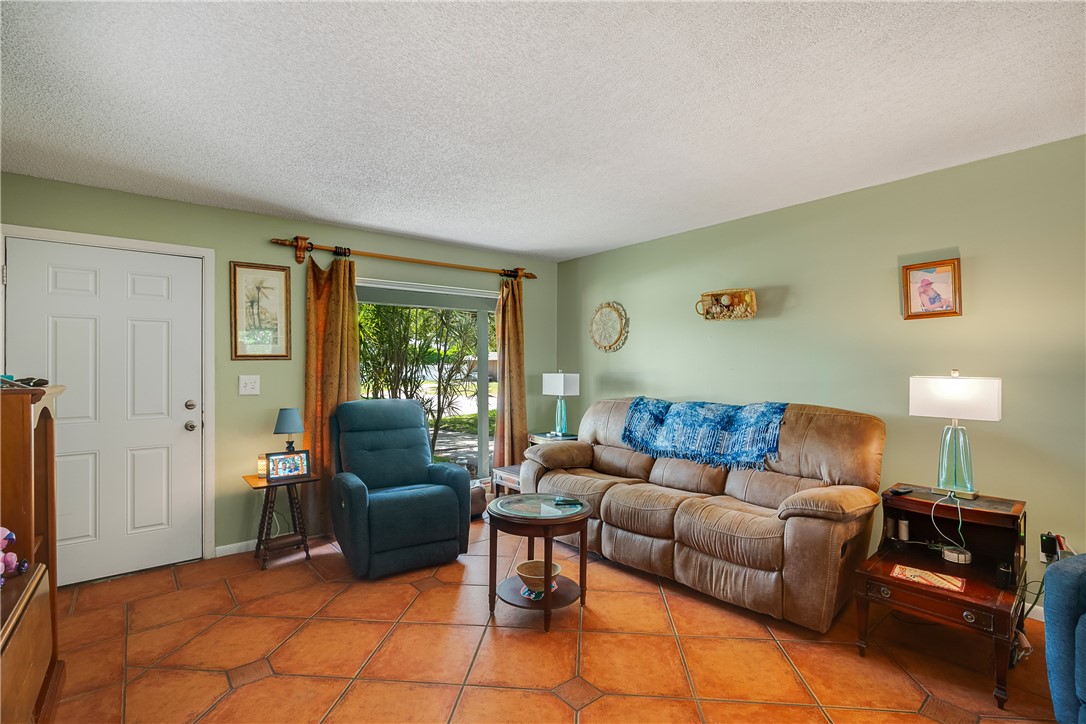2224 Cooks Court